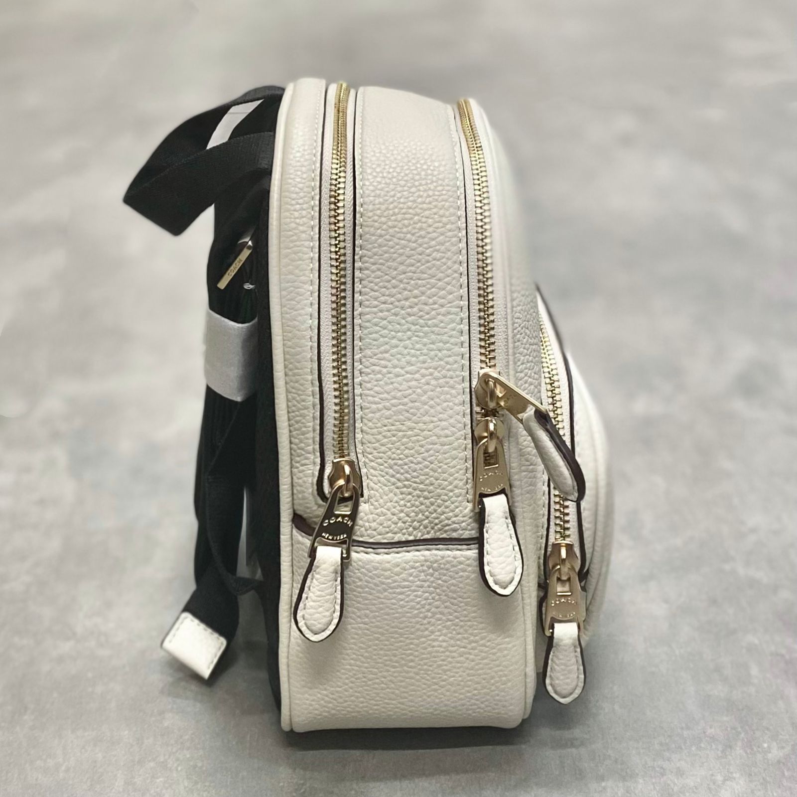 Balo Coach Mini With Dancing Kitten DS White - 20x23x9cm
