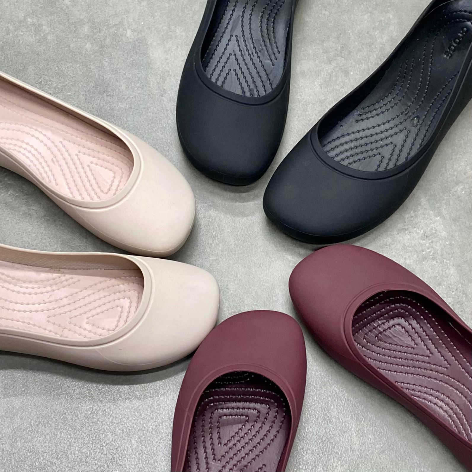 Crocs Brooklyn Pointed HN Cream Ballet Flats