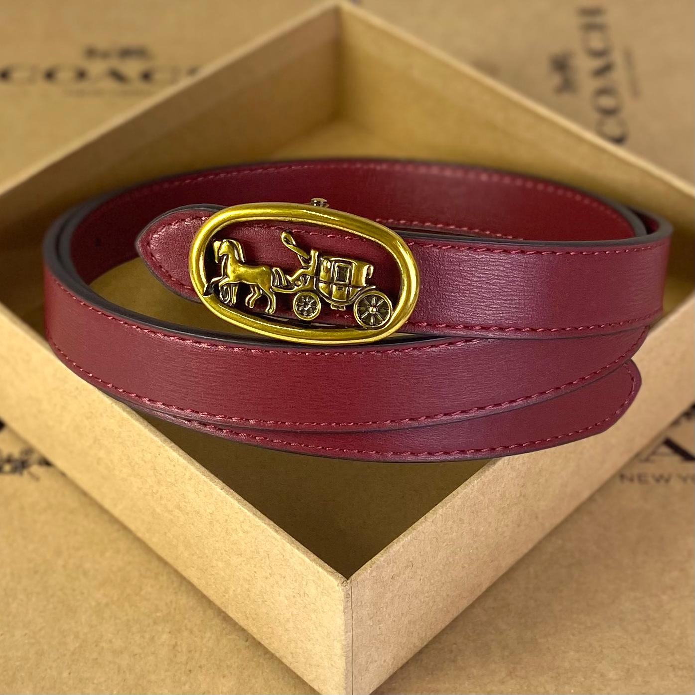 Dây Nịt Coach Logo Horse And Carriage Plaque DS D.Red