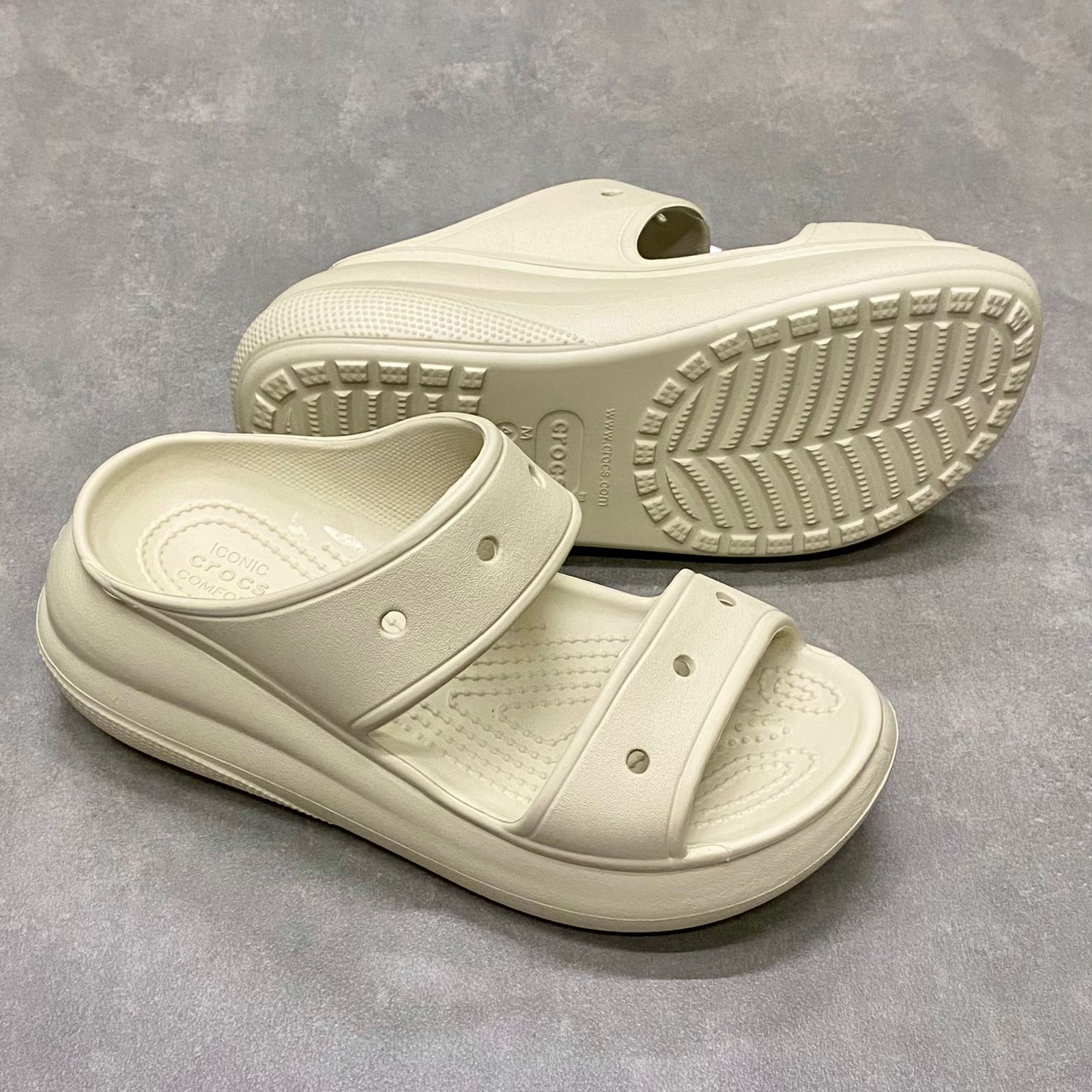 Dép Crocs Crush Sandal HN Bone