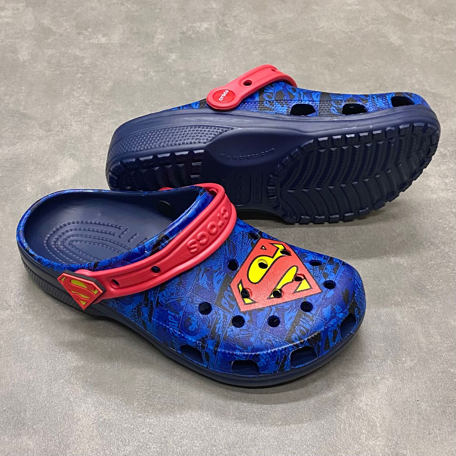 Dép Crocs x DC Comics Superman HN2 Navy