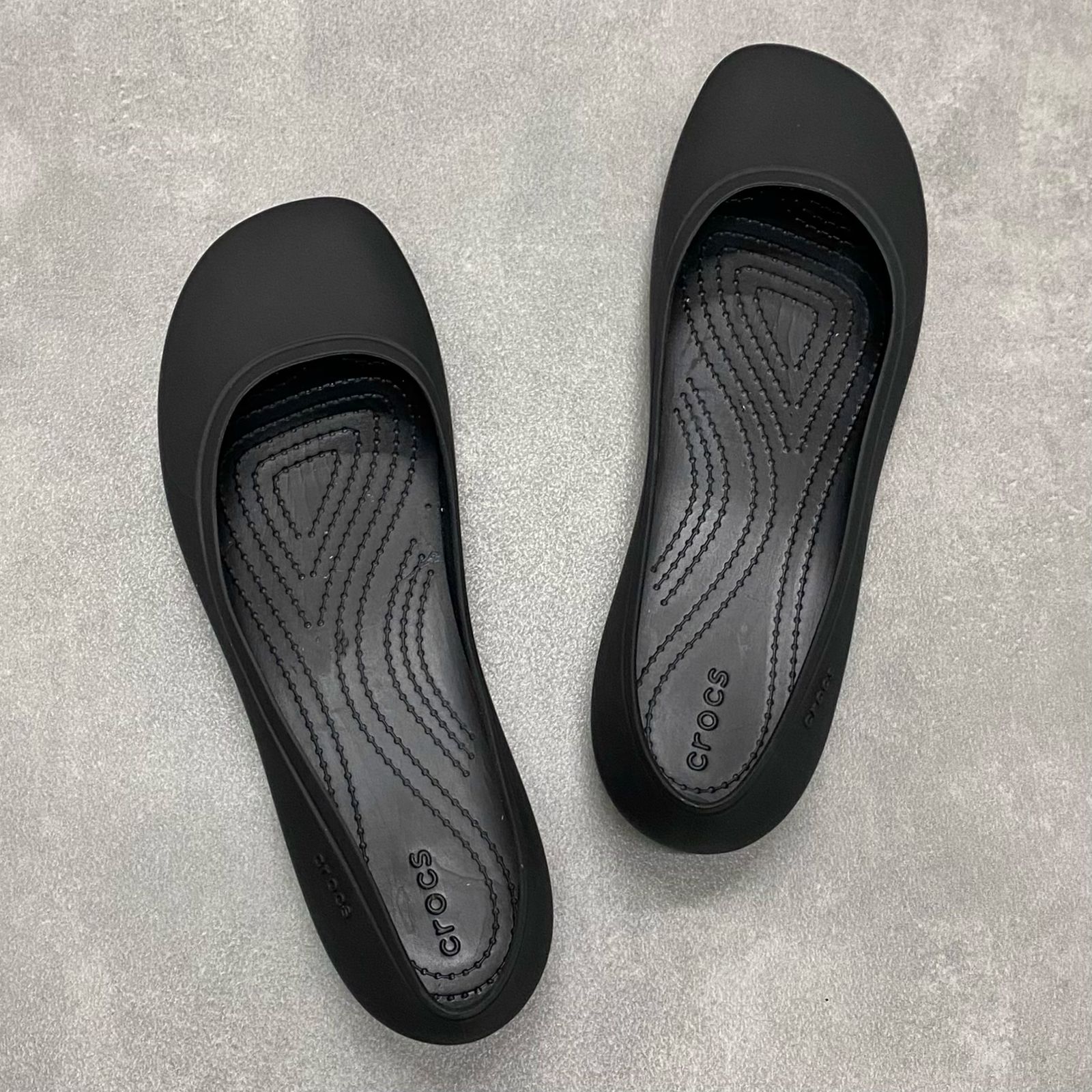 Giày Búp Bê Crocs Brooklyn Pointed HN Black