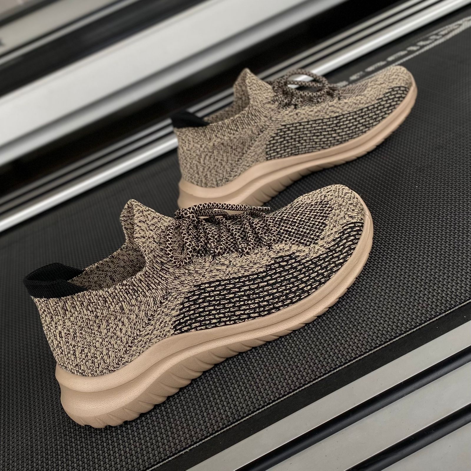 Hansamu Jin - Walk Sneakers BG4 Khaki