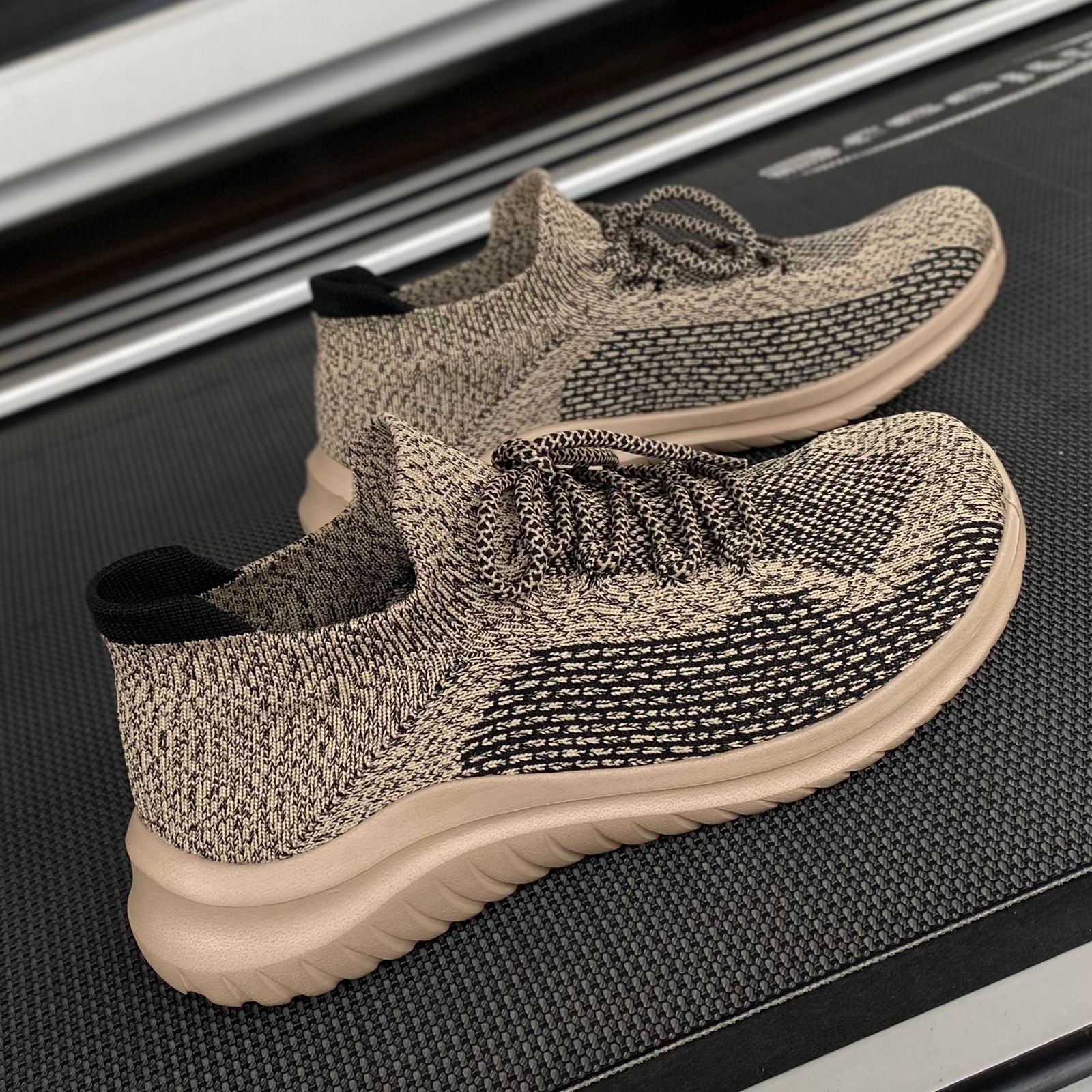 Hansamu Jin - Walk Sneakers BG4 Khaki