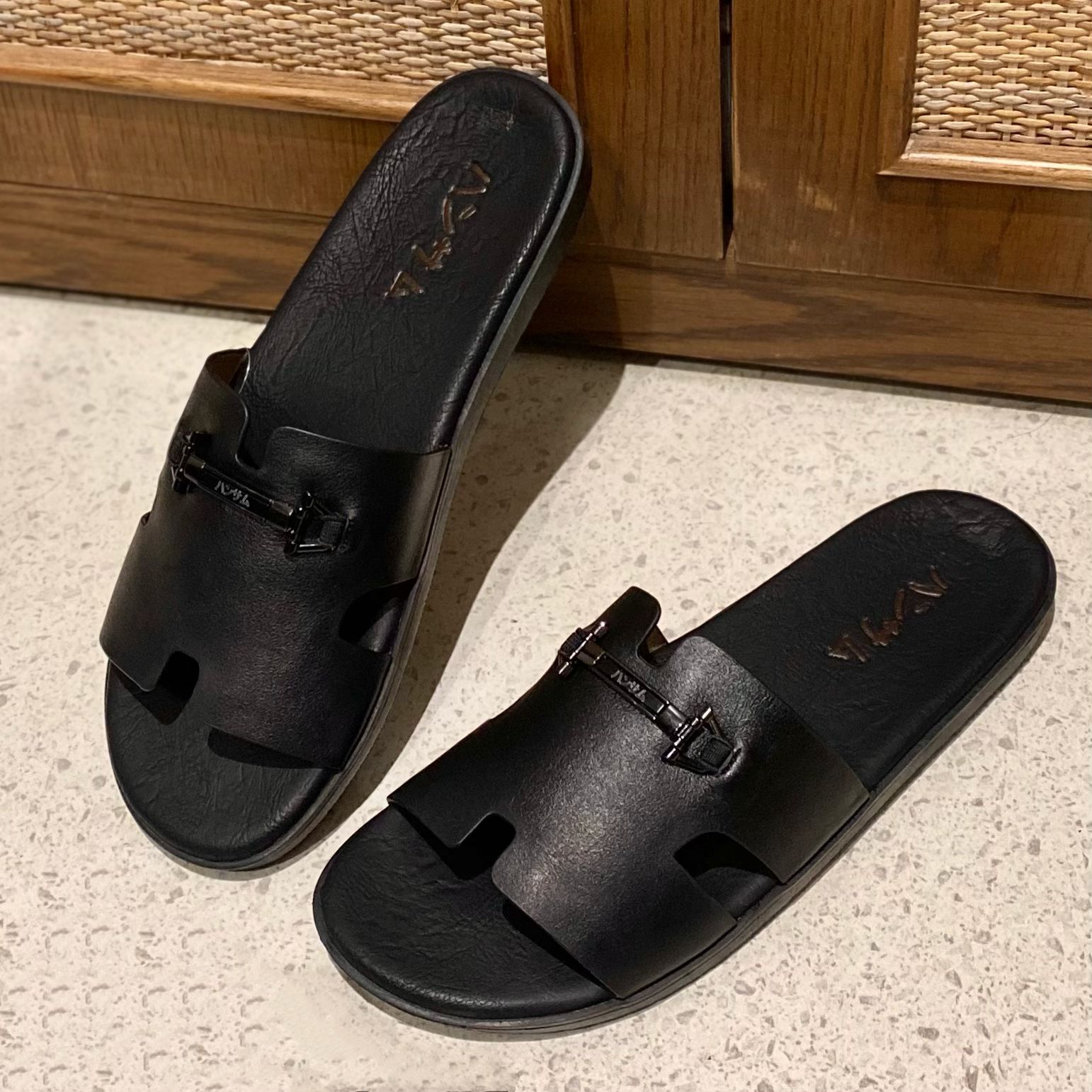 Hansamu Rõnin - Office Slipper DGD19 Black