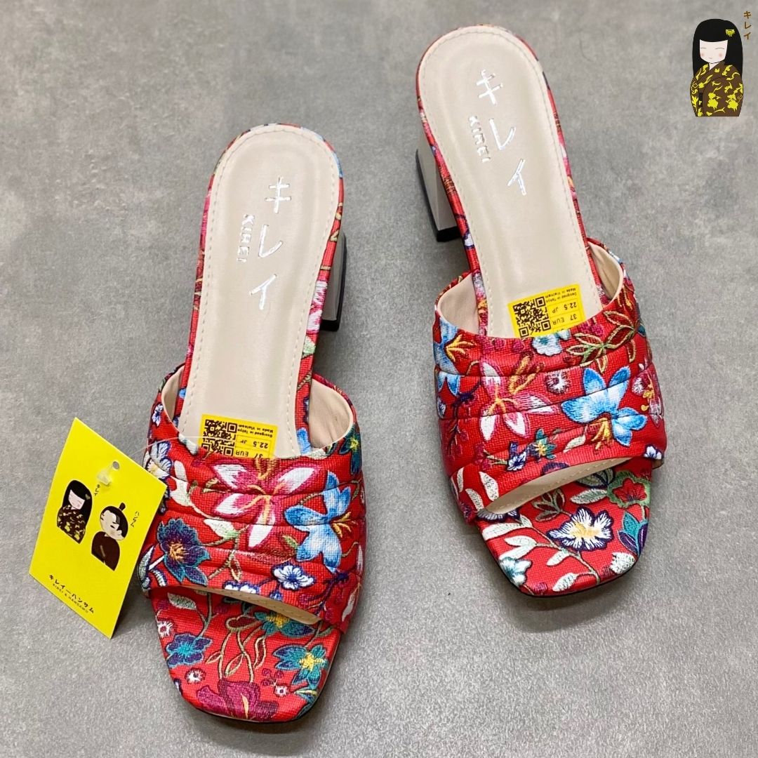 Kirei Biteki - Office Block Heel CP07 Red