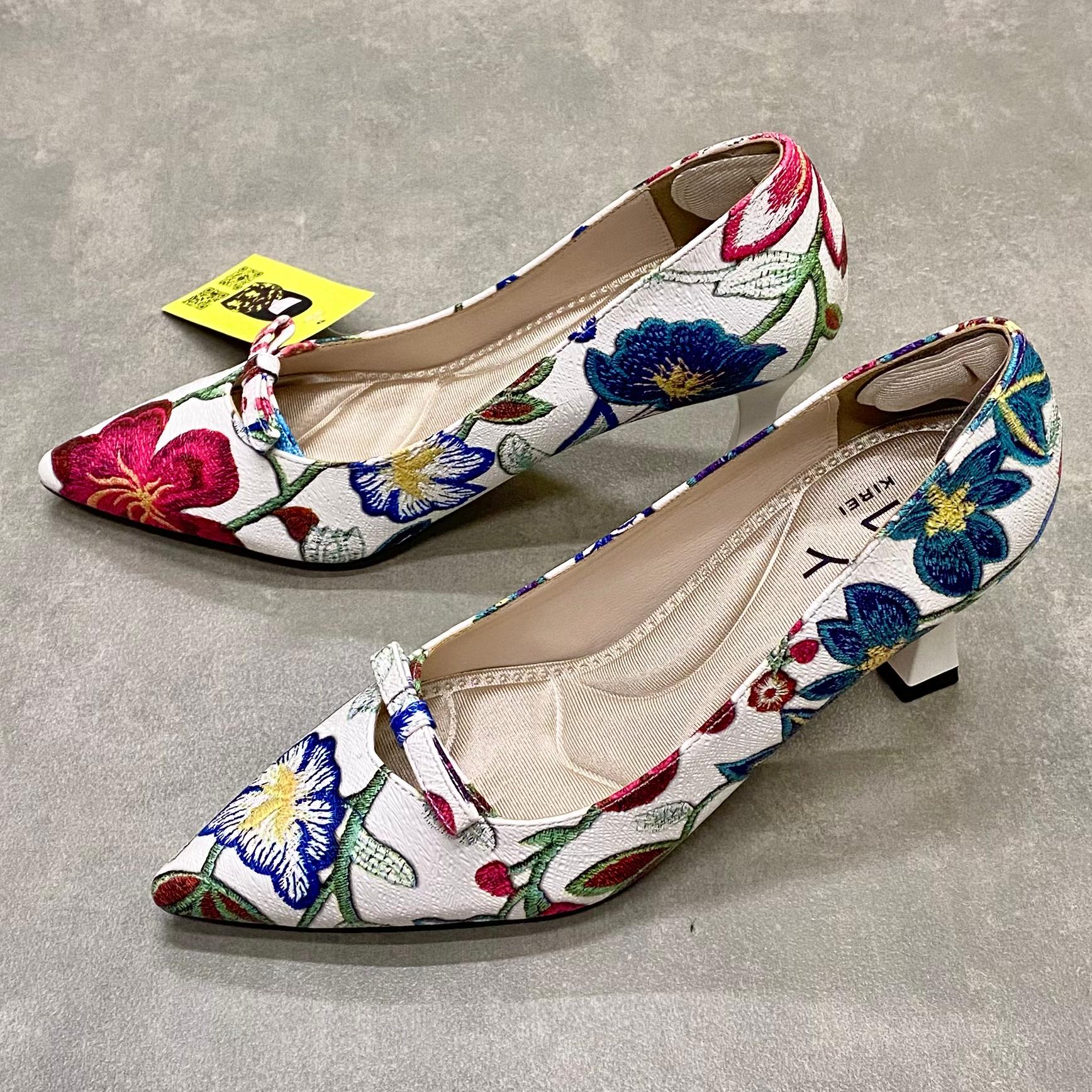 Kirei Biteki - Office Kitten Heel CP03 White