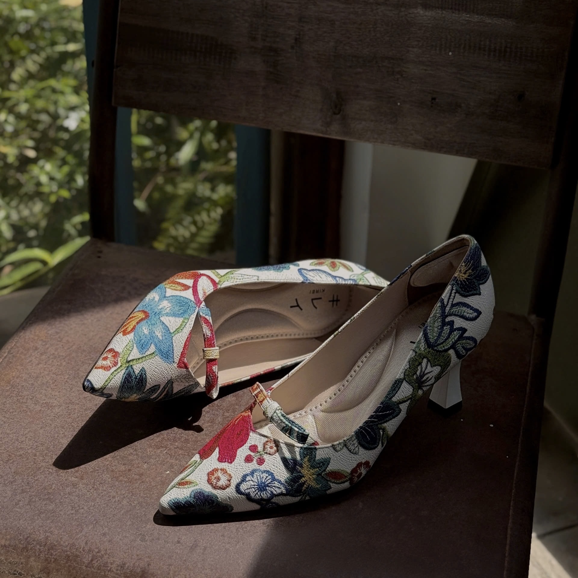 Kirei Biteki - Office Kitten Heel CP3 White