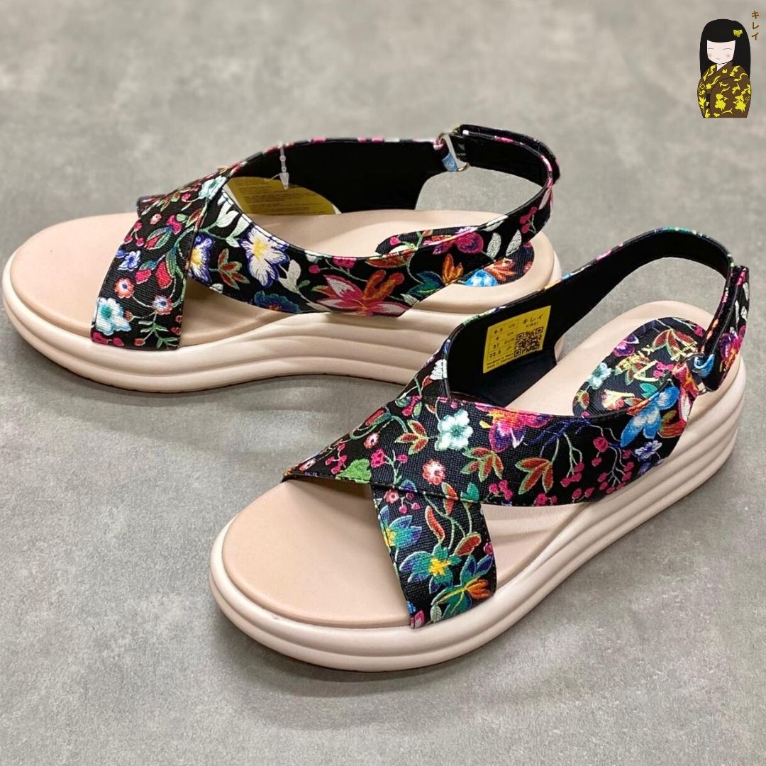 Kirei Biteki - Office Wedge Sandal CP09 Black