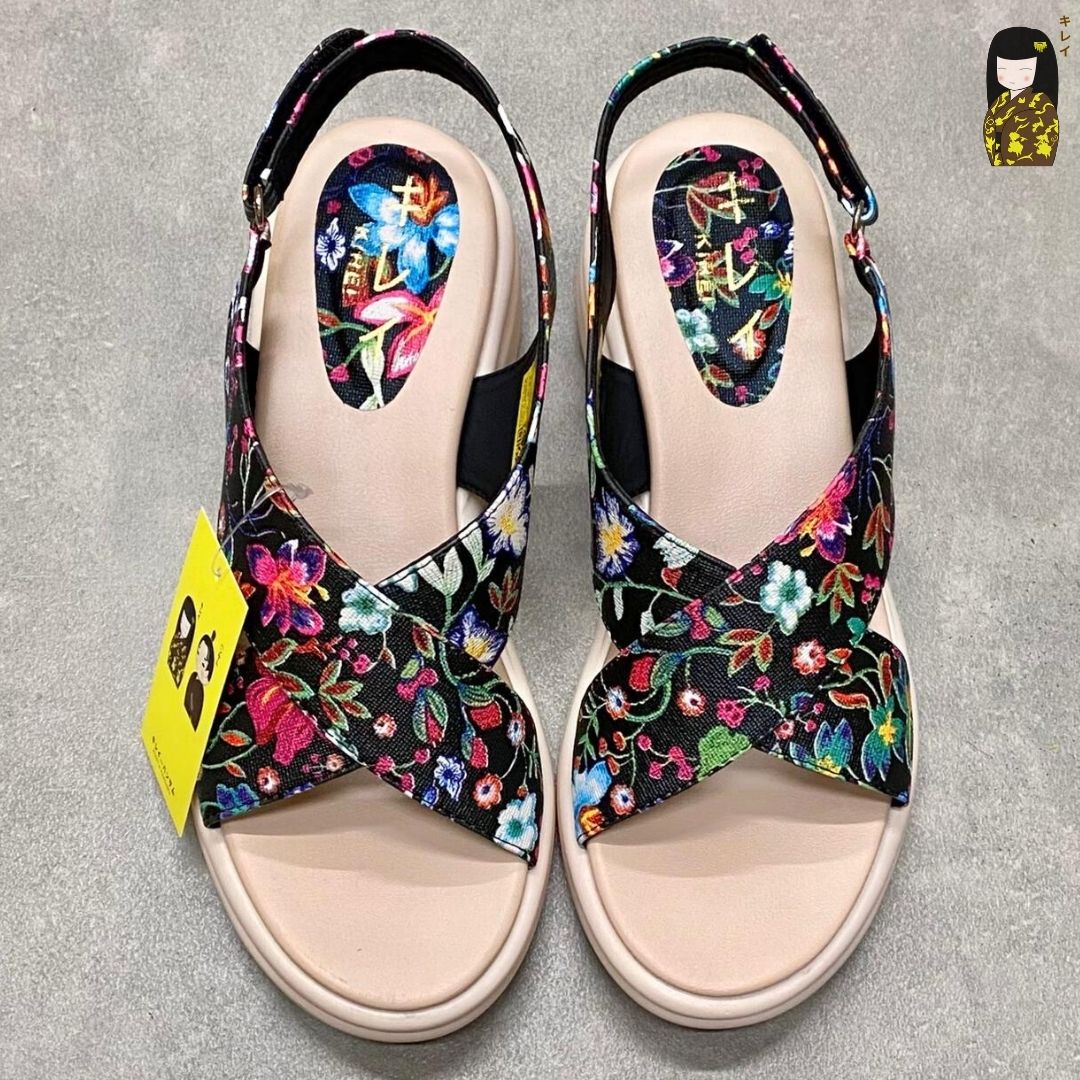 Kirei Biteki - Office Wedge Sandal CP09 Black