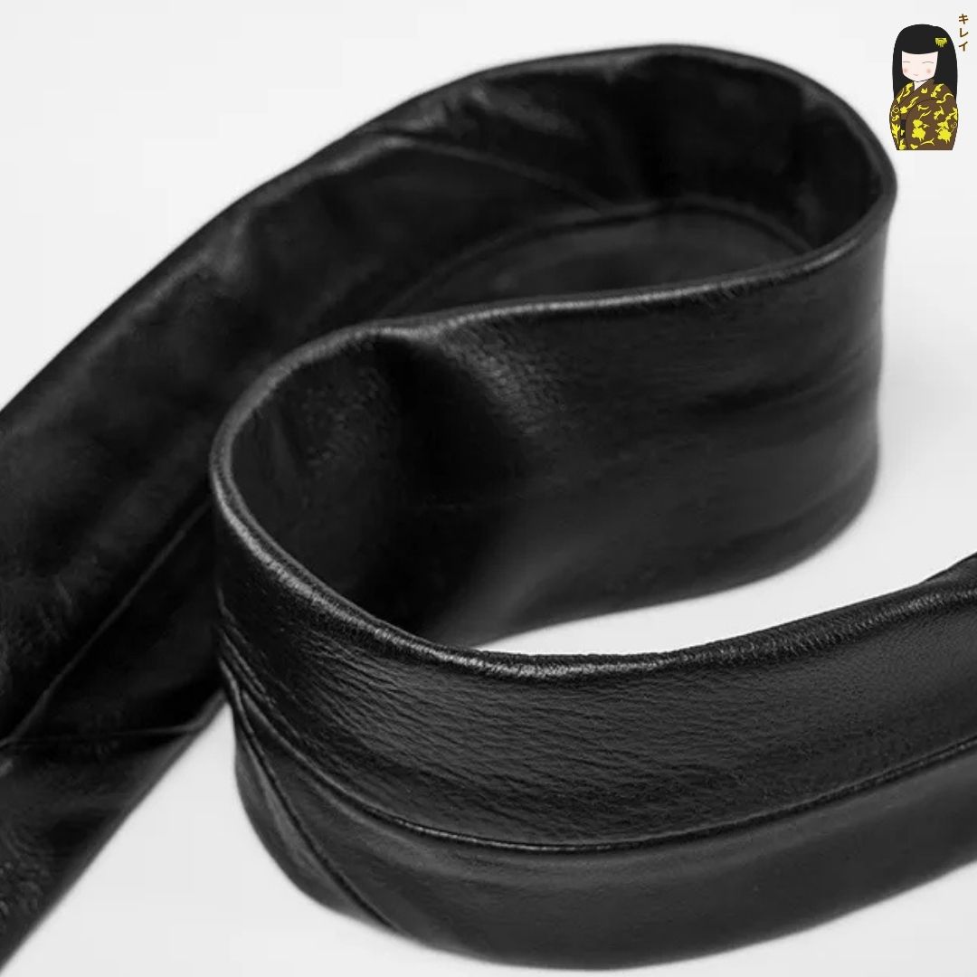 Kirei Ena - Small Sling Bag BGB11 Black