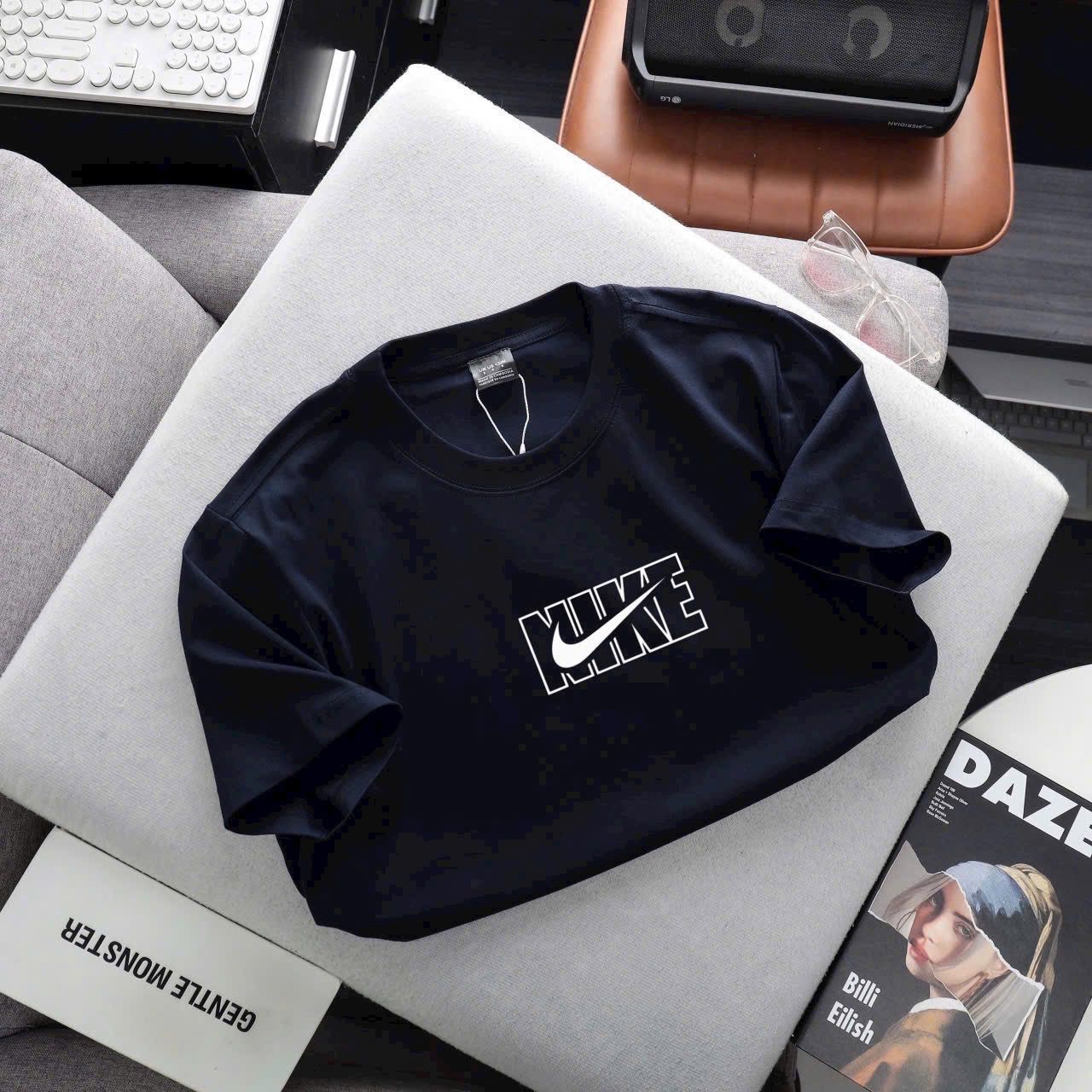Nike JNT Navy T-shirt