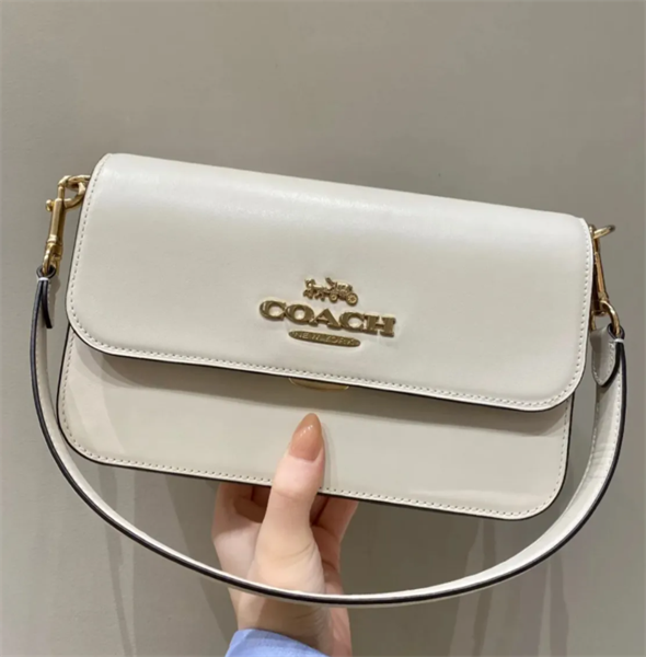 Túi Coach Brynn Sling Crossbody DS White
