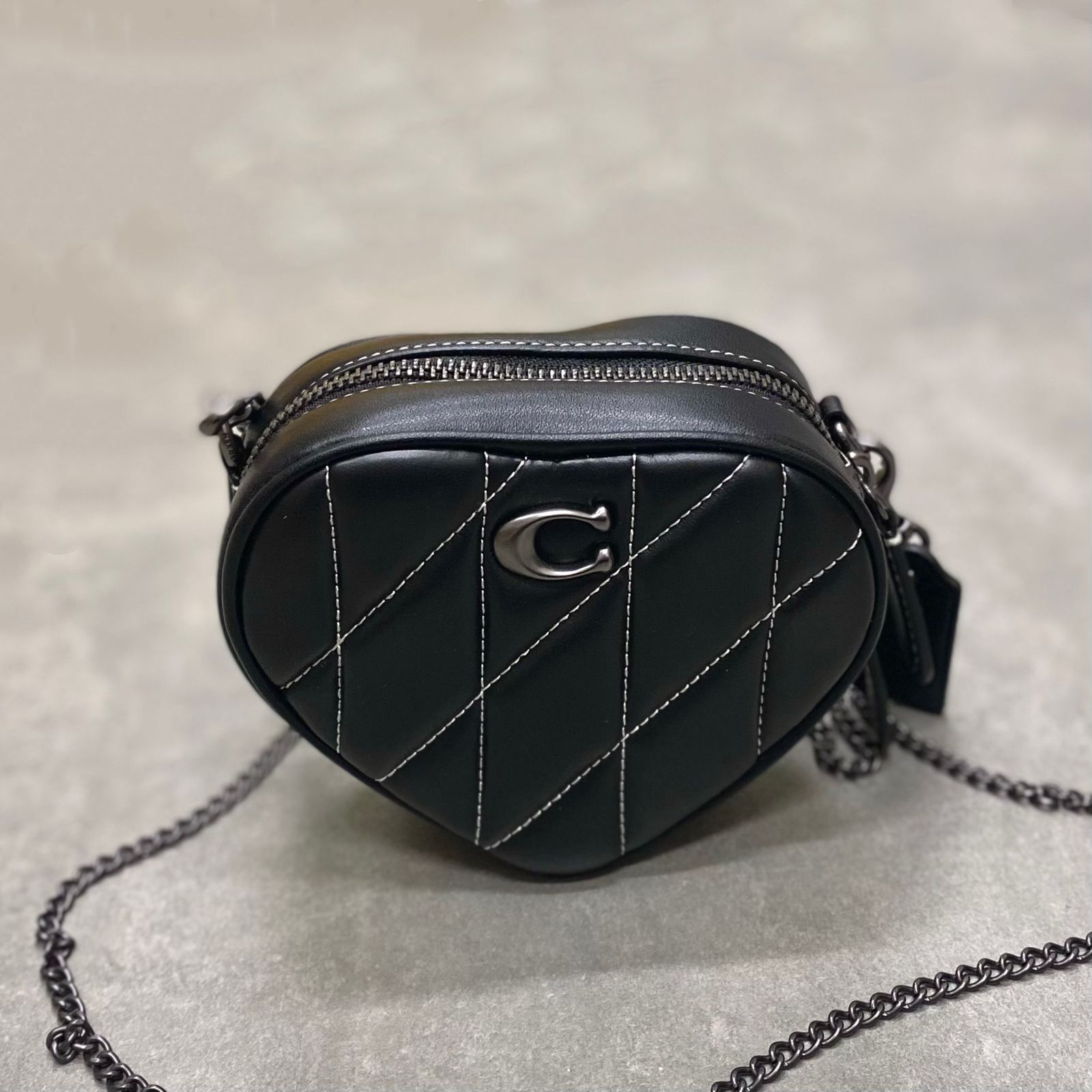 Túi Coach Heart Pewter Crossbody With Quilting DS Black
