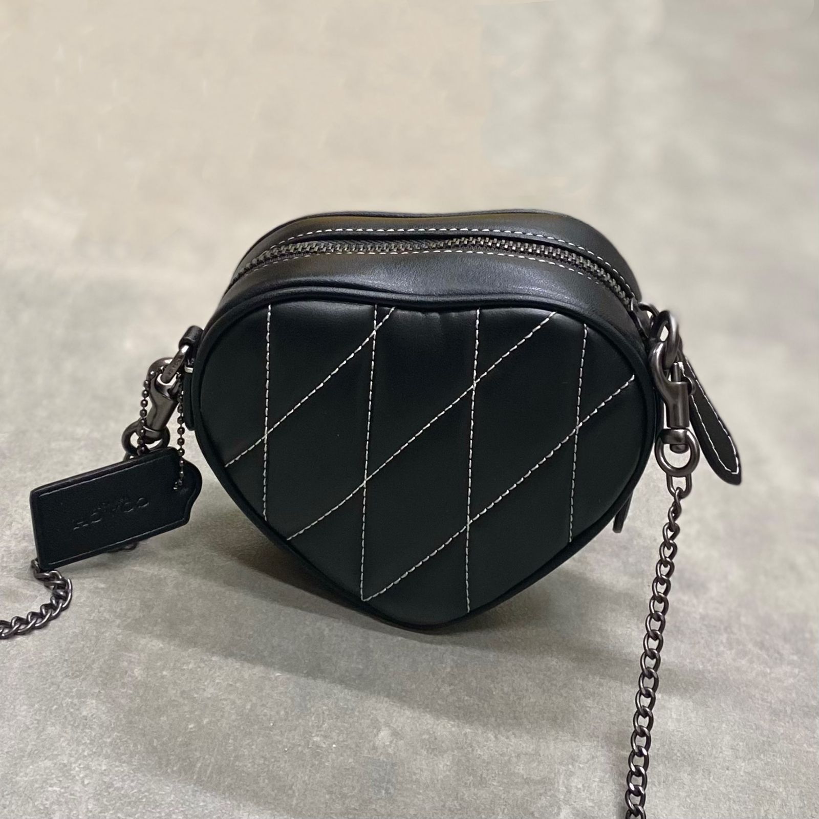 Túi Coach Heart Pewter Crossbody With Quilting DS Black