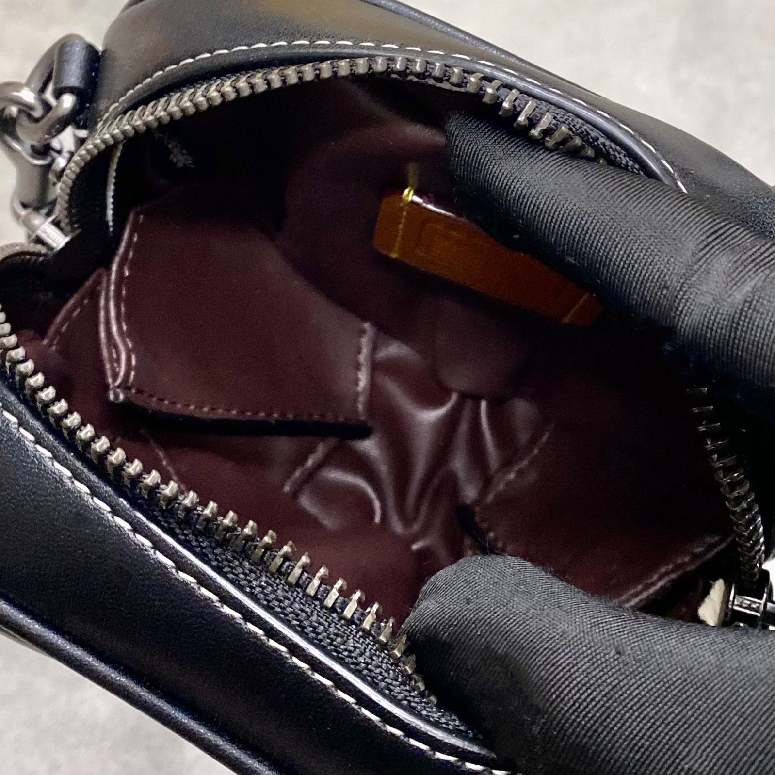 Túi Coach Heart Pewter Crossbody With Quilting DS Black