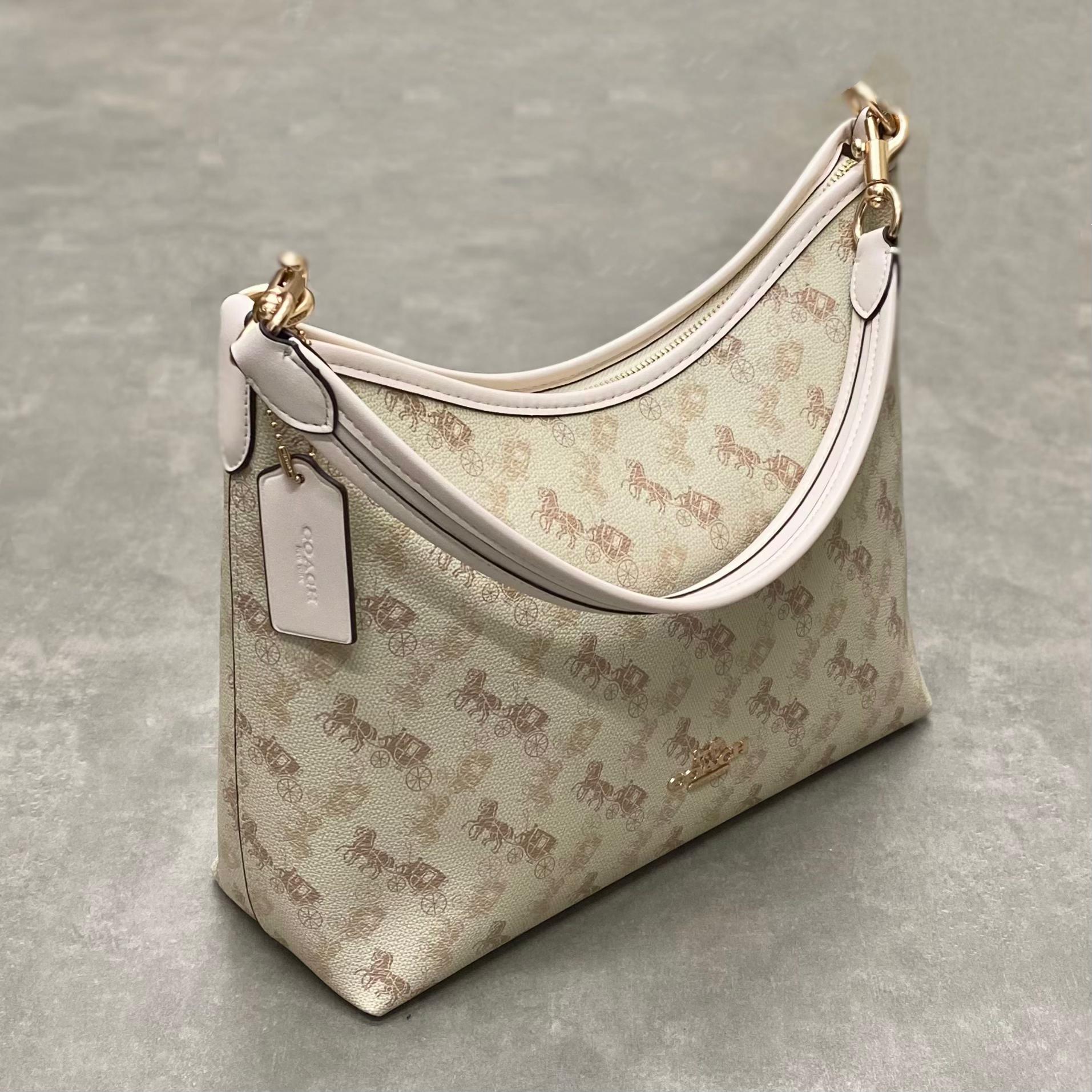 Túi Coach Laurel Shoulder Horse And Carriage Print Bag DS Cream