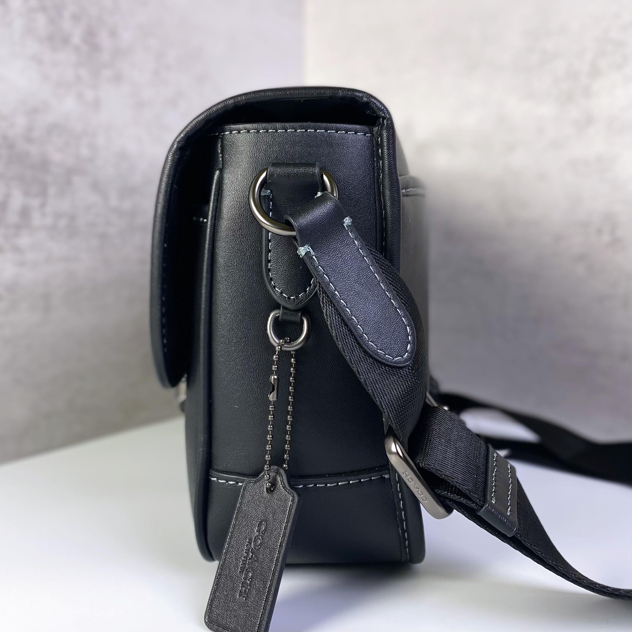 Túi Coach League Messenger Bag DS Black