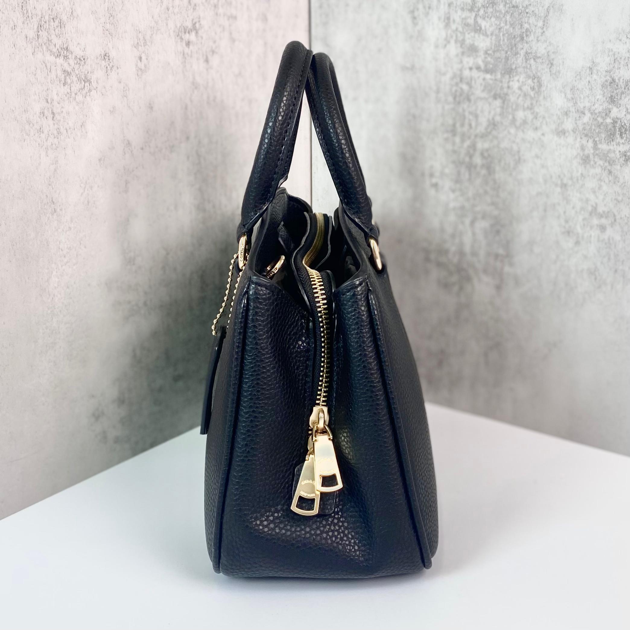 Túi Coach Savannah Small Carryall Bag DS Black