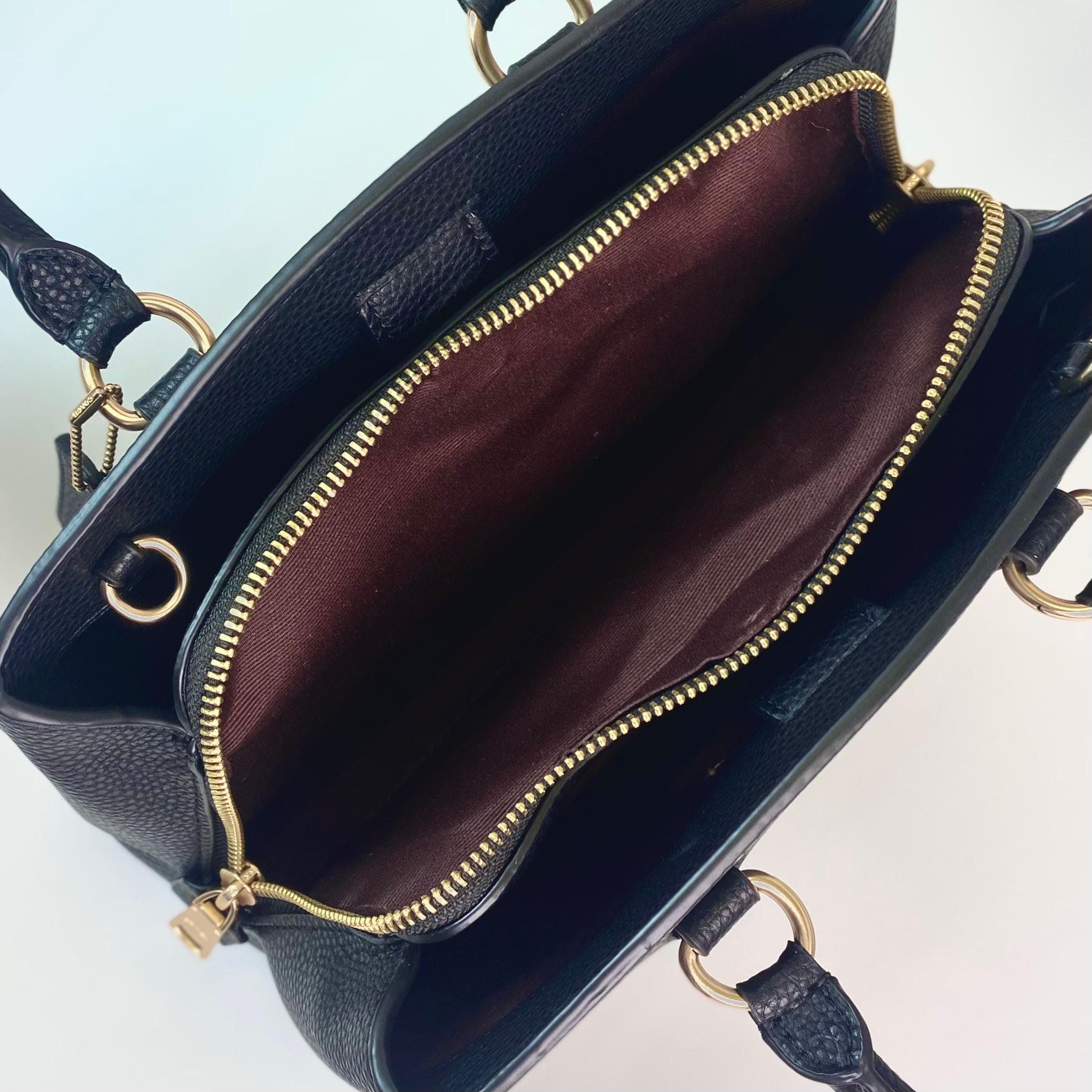 Túi Coach Savannah Small Carryall Bag DS Black