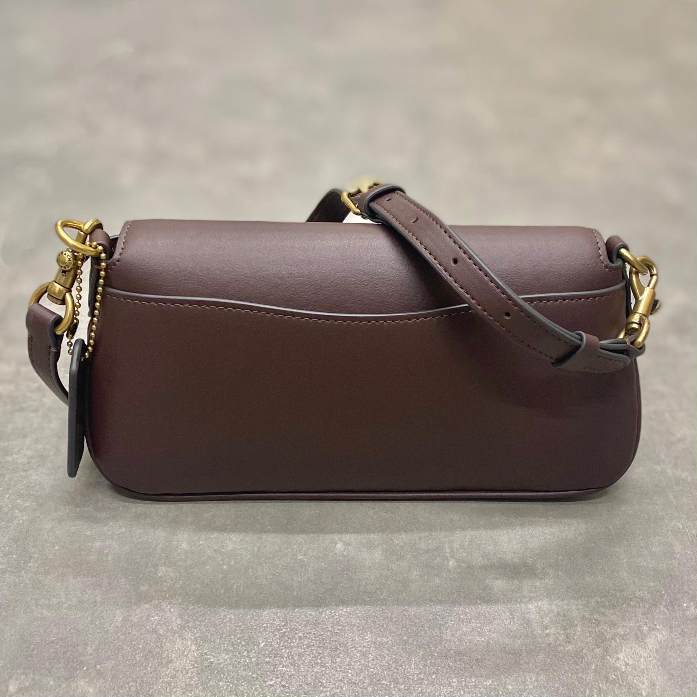 Túi Coach Small Jet Leather Shoulder Bag DS Brown