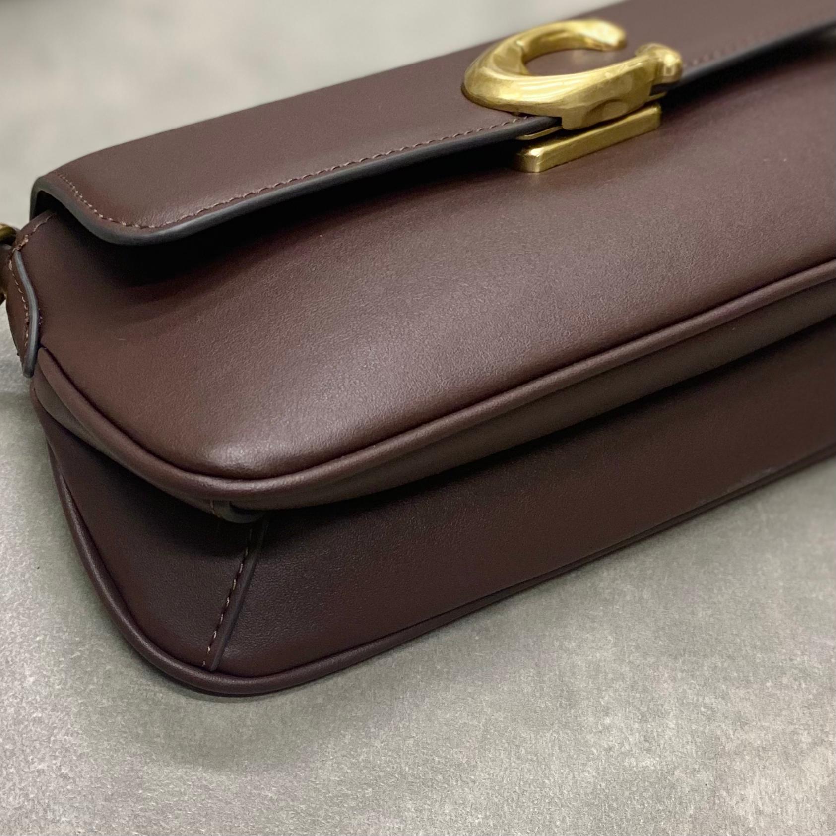 Túi Coach Small Jet Leather Shoulder Bag DS Brown