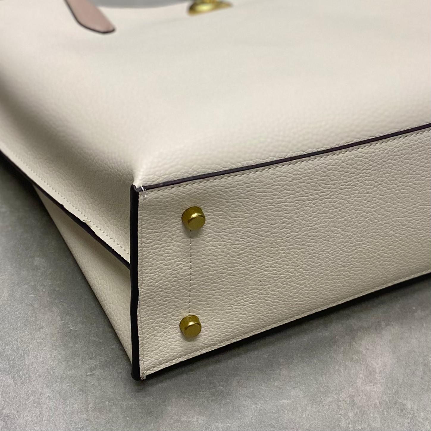 Túi Coach Willow Tote Bag DS White