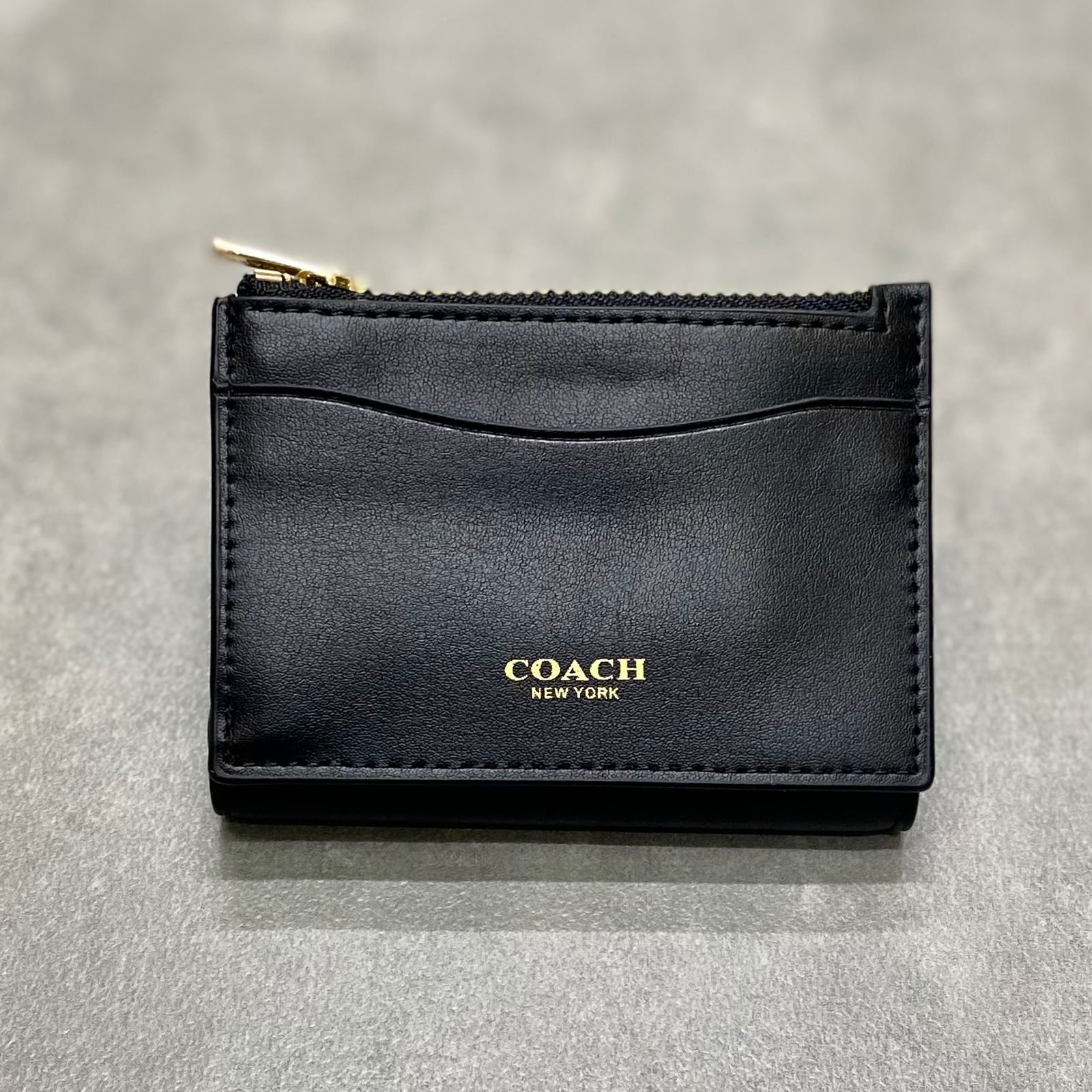 Ví Coach Essential Card Holder Wallet DS Black
