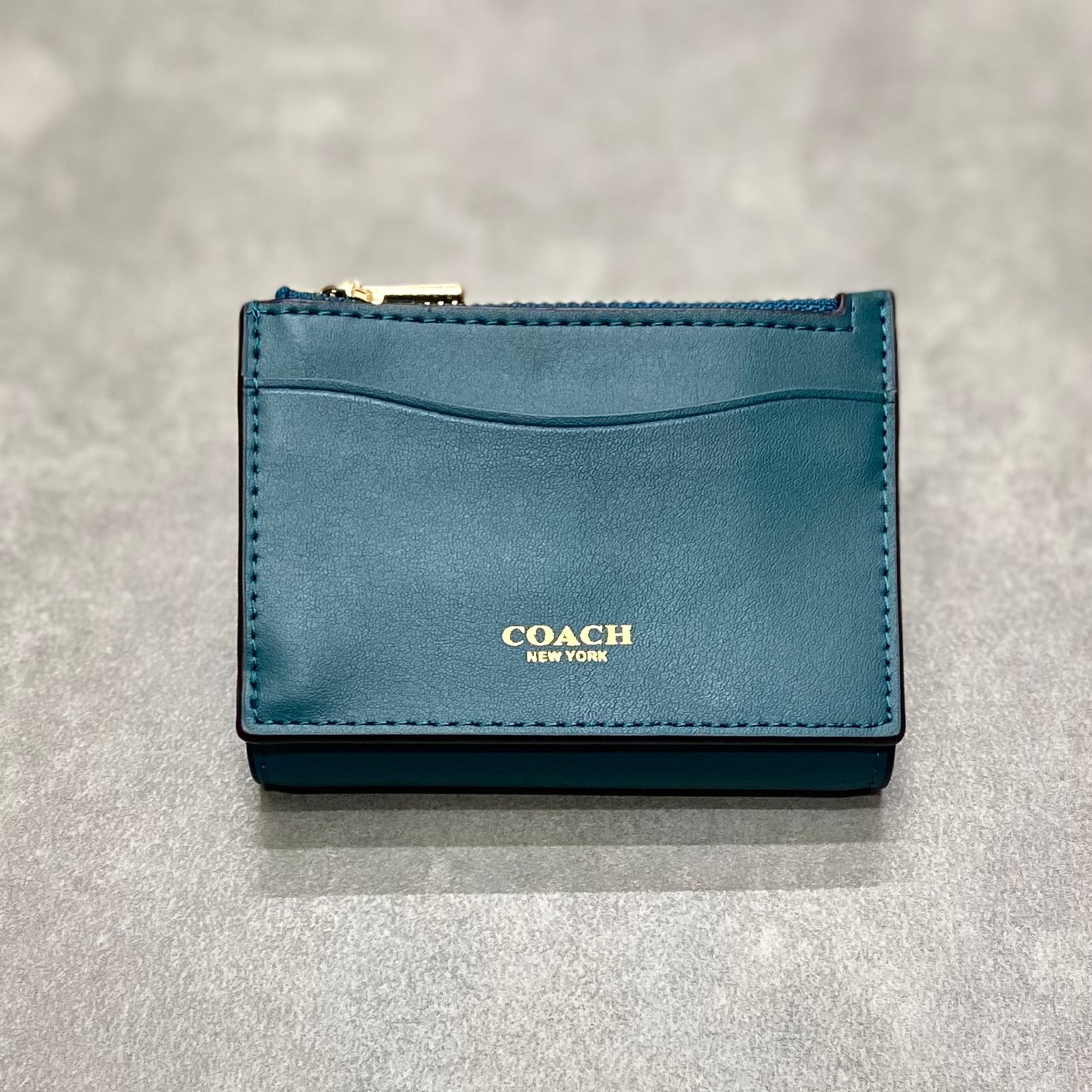 Ví Coach Essential Card Holder Wallet DS Green