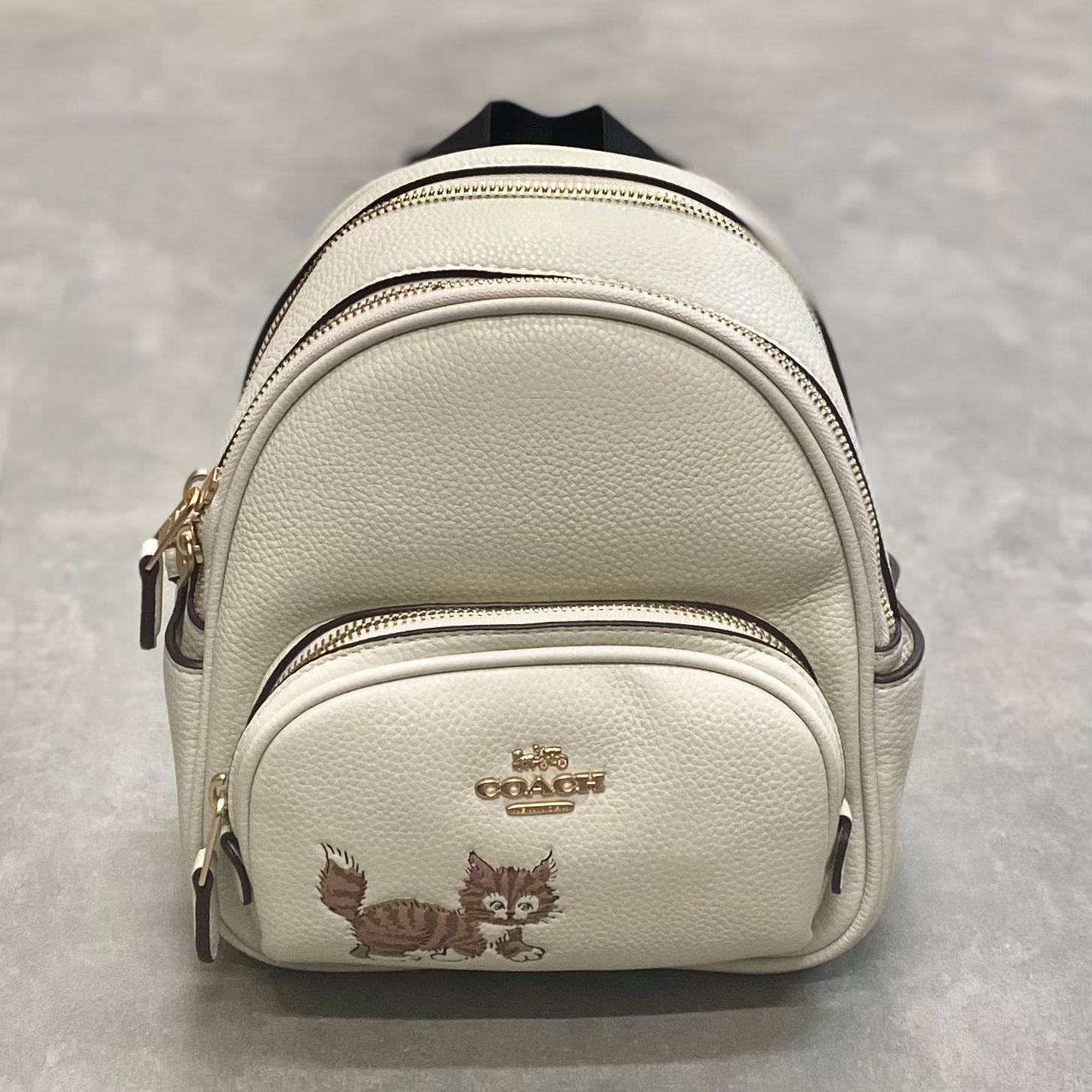 Balo Coach Mini With Dancing Kitten DS White - 20x23x9cm