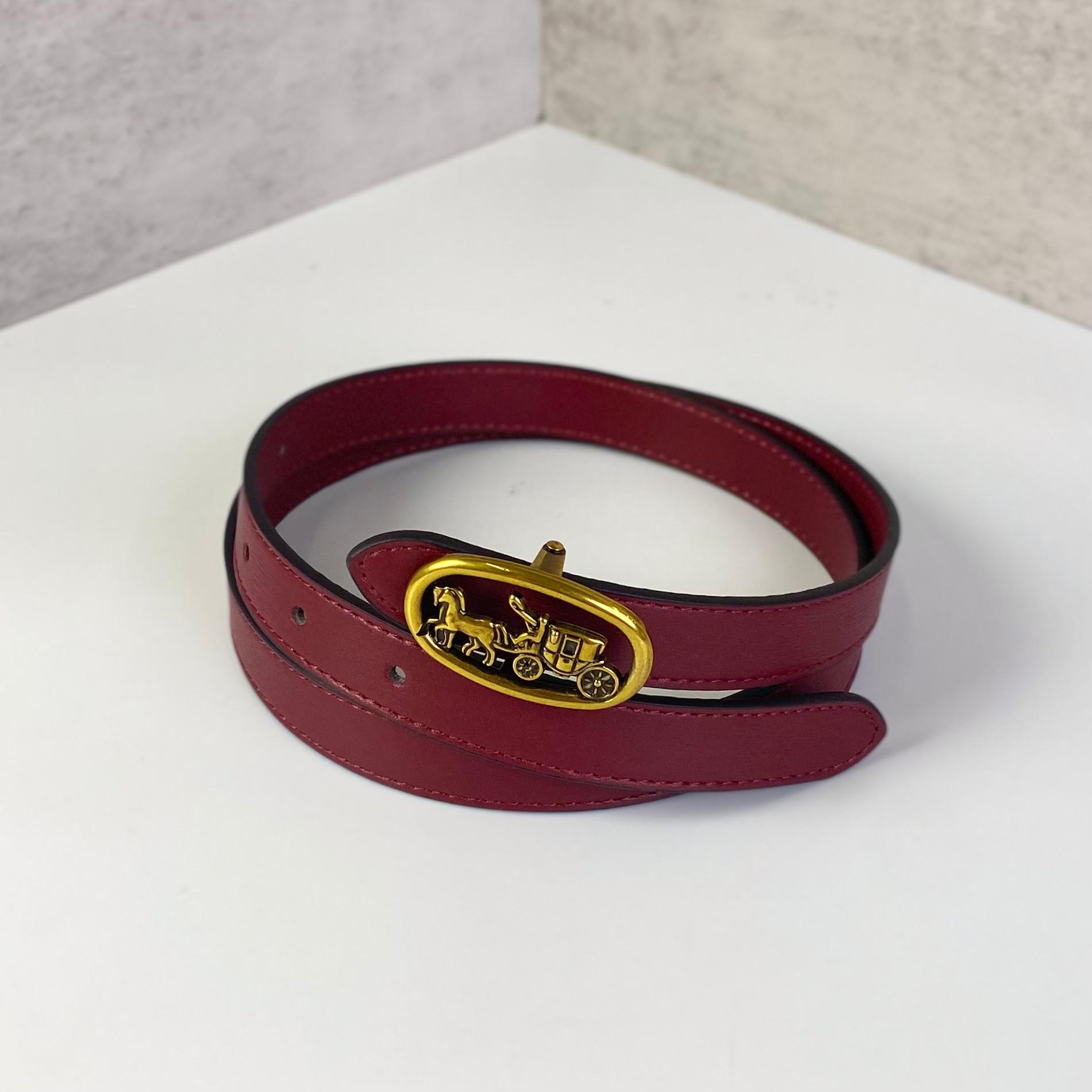 Dây Nịt Coach Logo Horse And Carriage Plaque DS D.Red