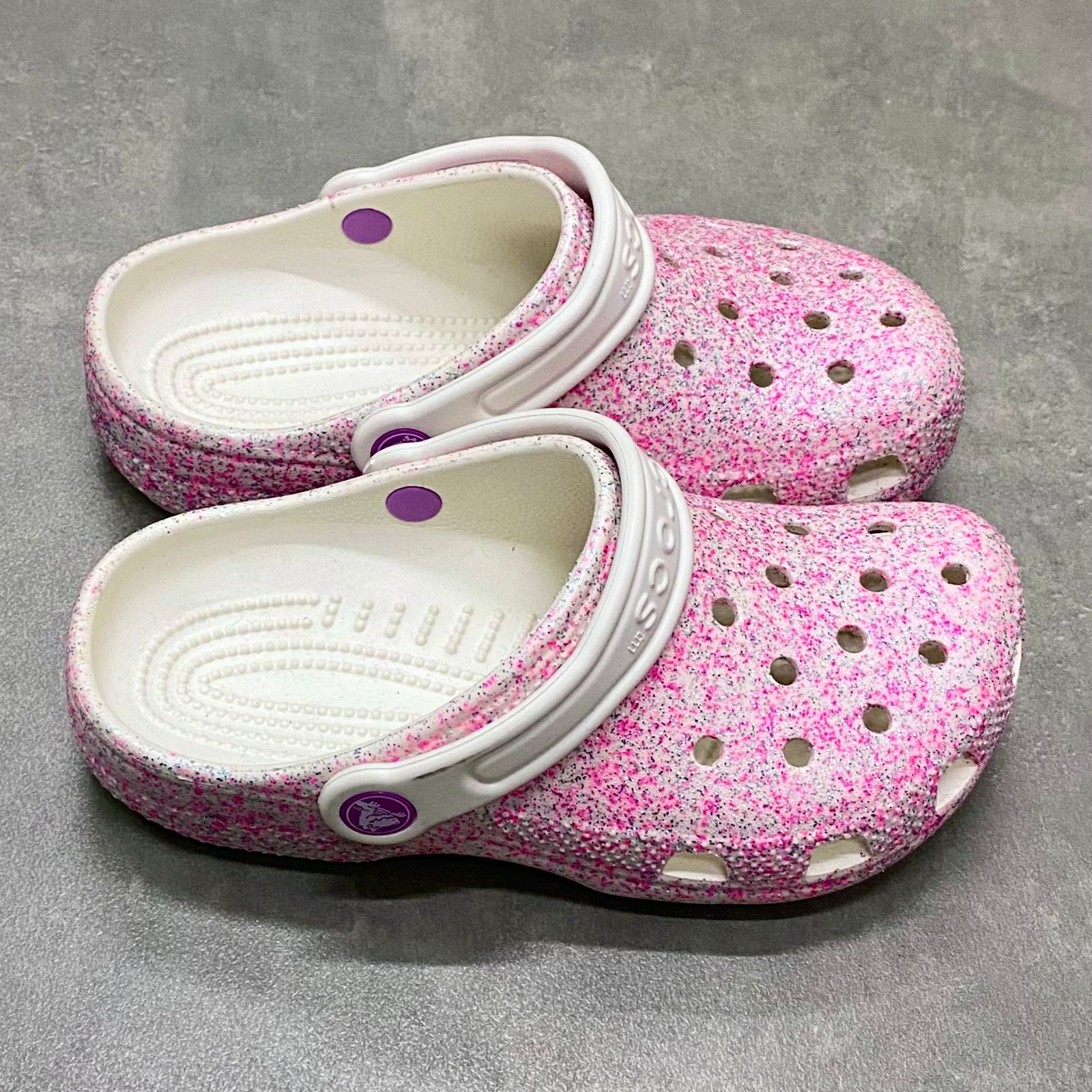 Dép Crocs Kid Clog Glitter HN White/Pink