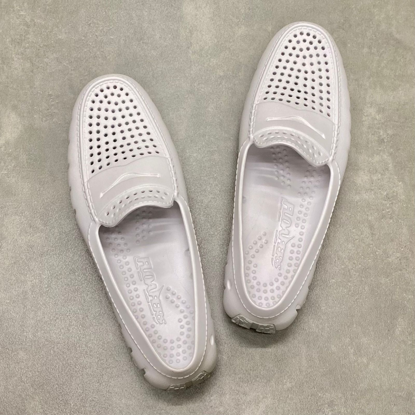 Giày Mọi Floafers DP White/Grey