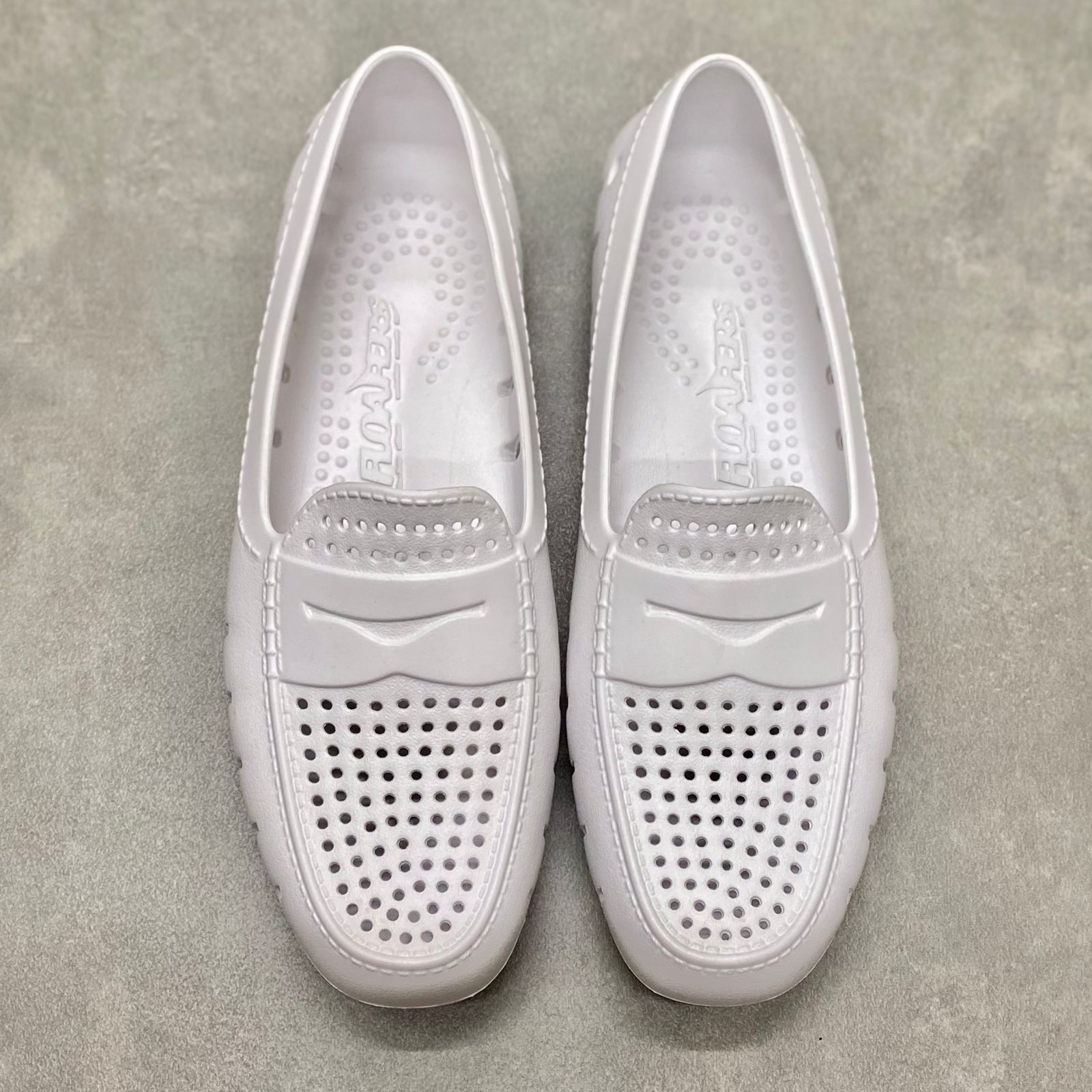 Giày Mọi Floafers DP White/Grey