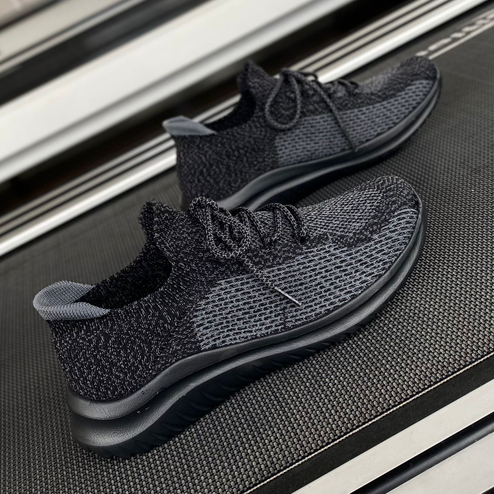 Hansamu Jin - Walk Sneakers BG4 D.Grey