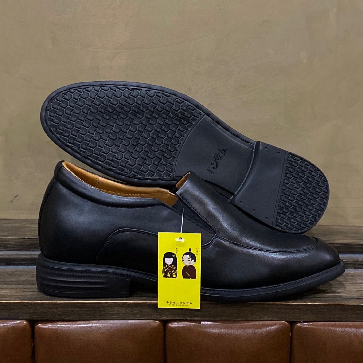 Hansamu Shin - Office Loafers DGD17 Black
