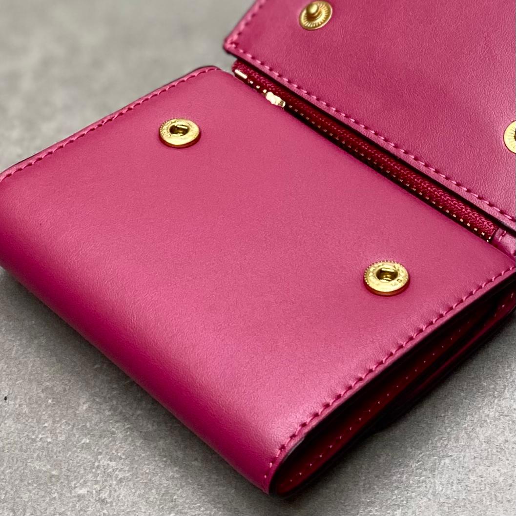 Ví Coach Essential Card Holder Wallet DS Pink