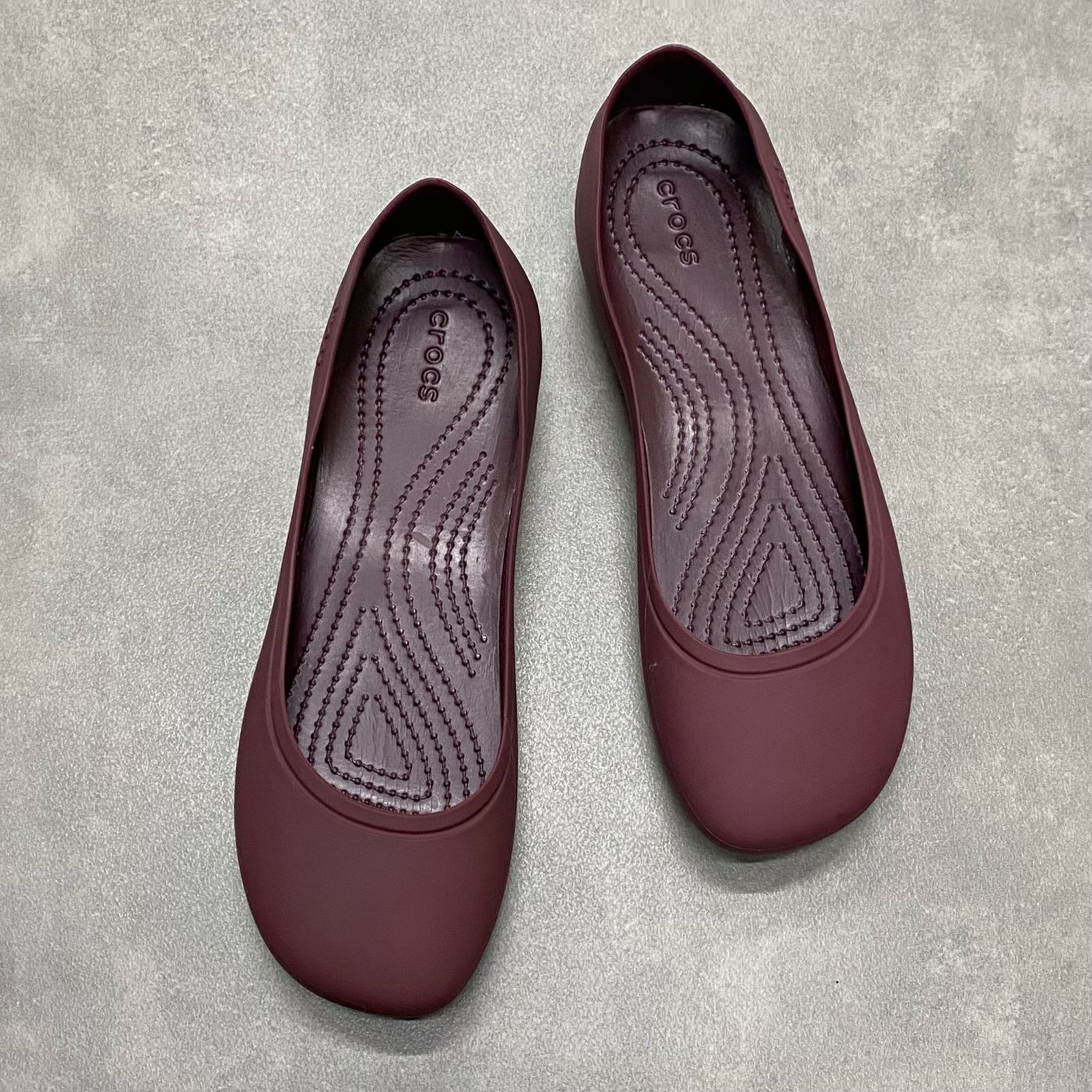 Giày Búp Bê Crocs Brooklyn Pointed HN Dark Red