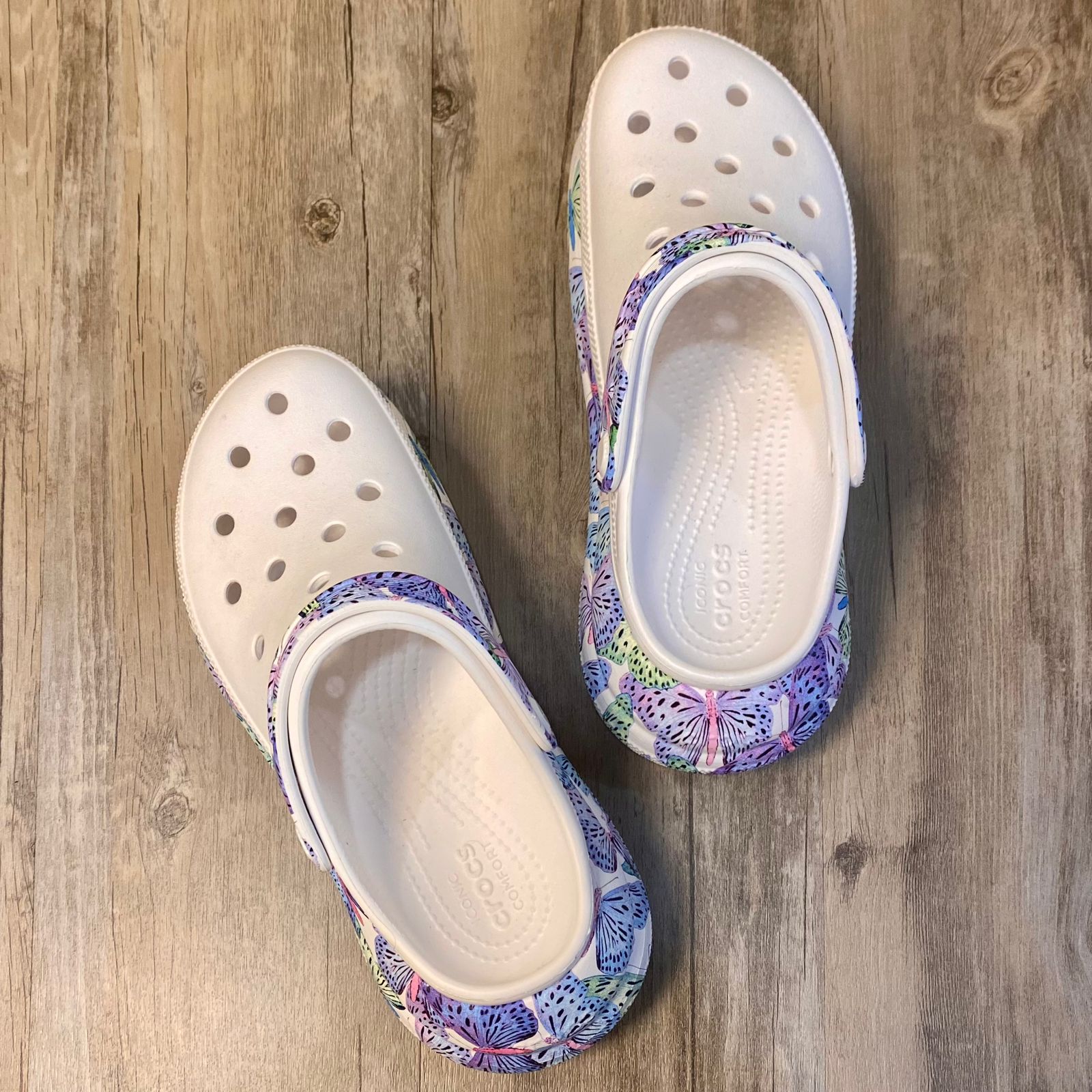 Dép Crocs Clog Crush Butterfly HN White