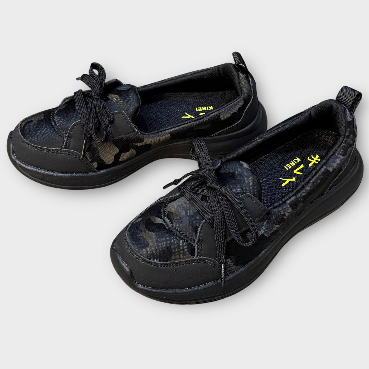 Kirei Walk BG Breathable Cột Dây Đen Camo