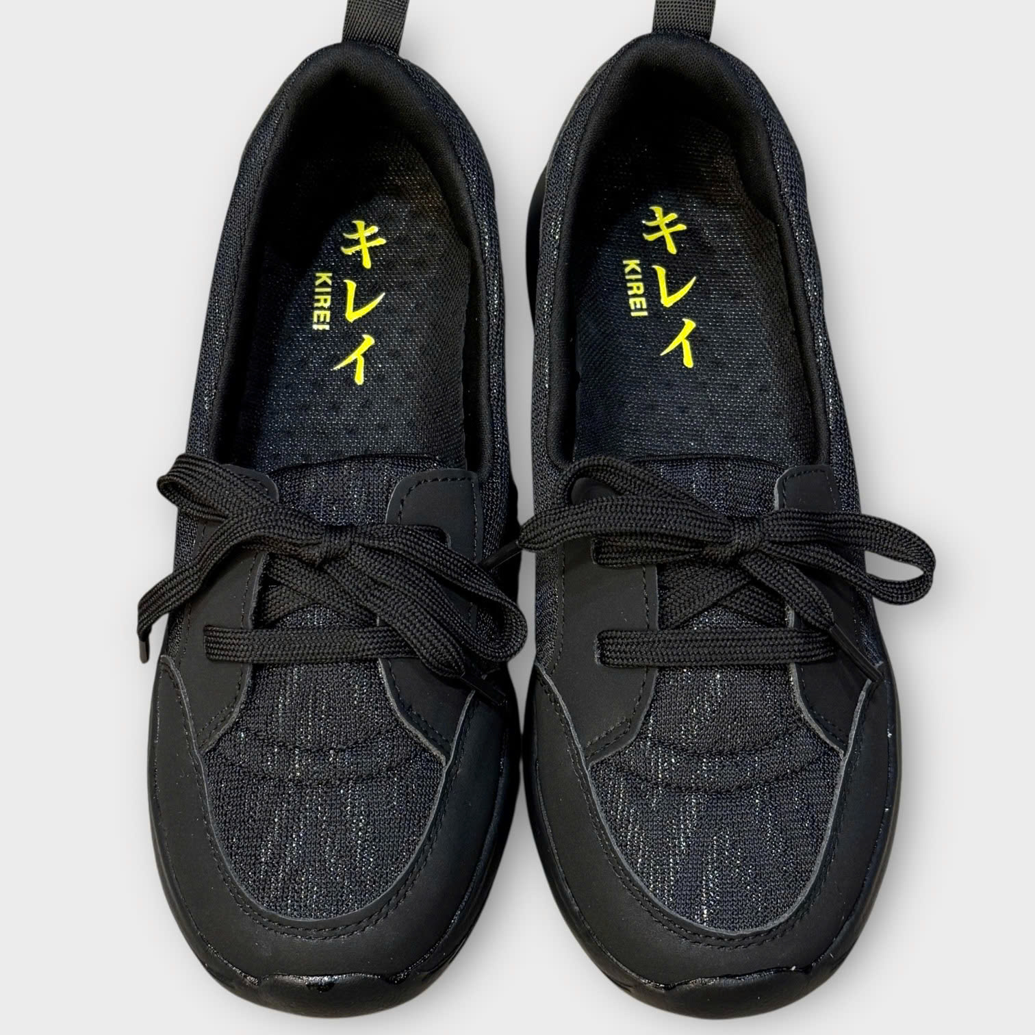 Kirei Walk BG Giày Breathable Cột Dây Đen