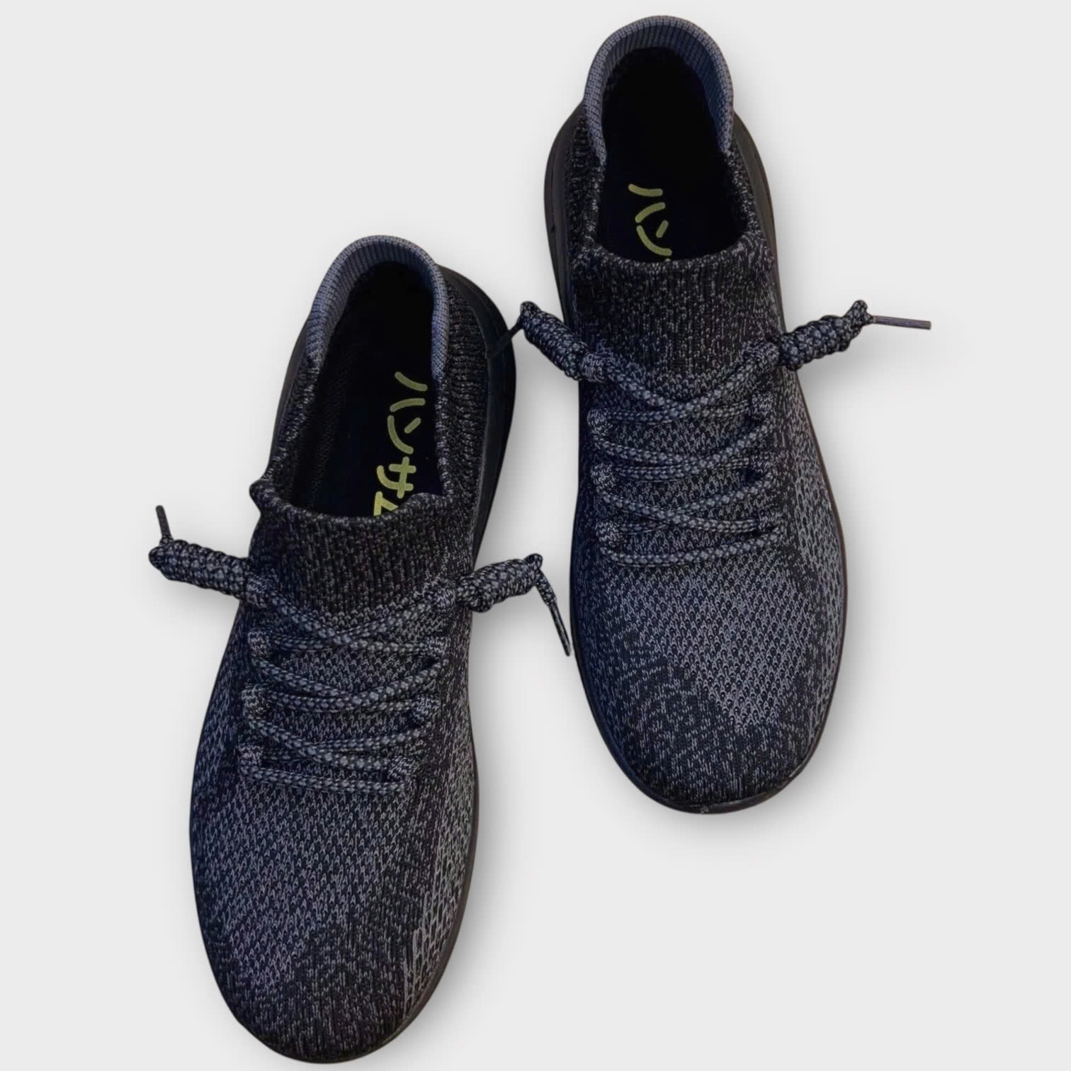 Hansamu Walk BG Giày Unisex Đen xám