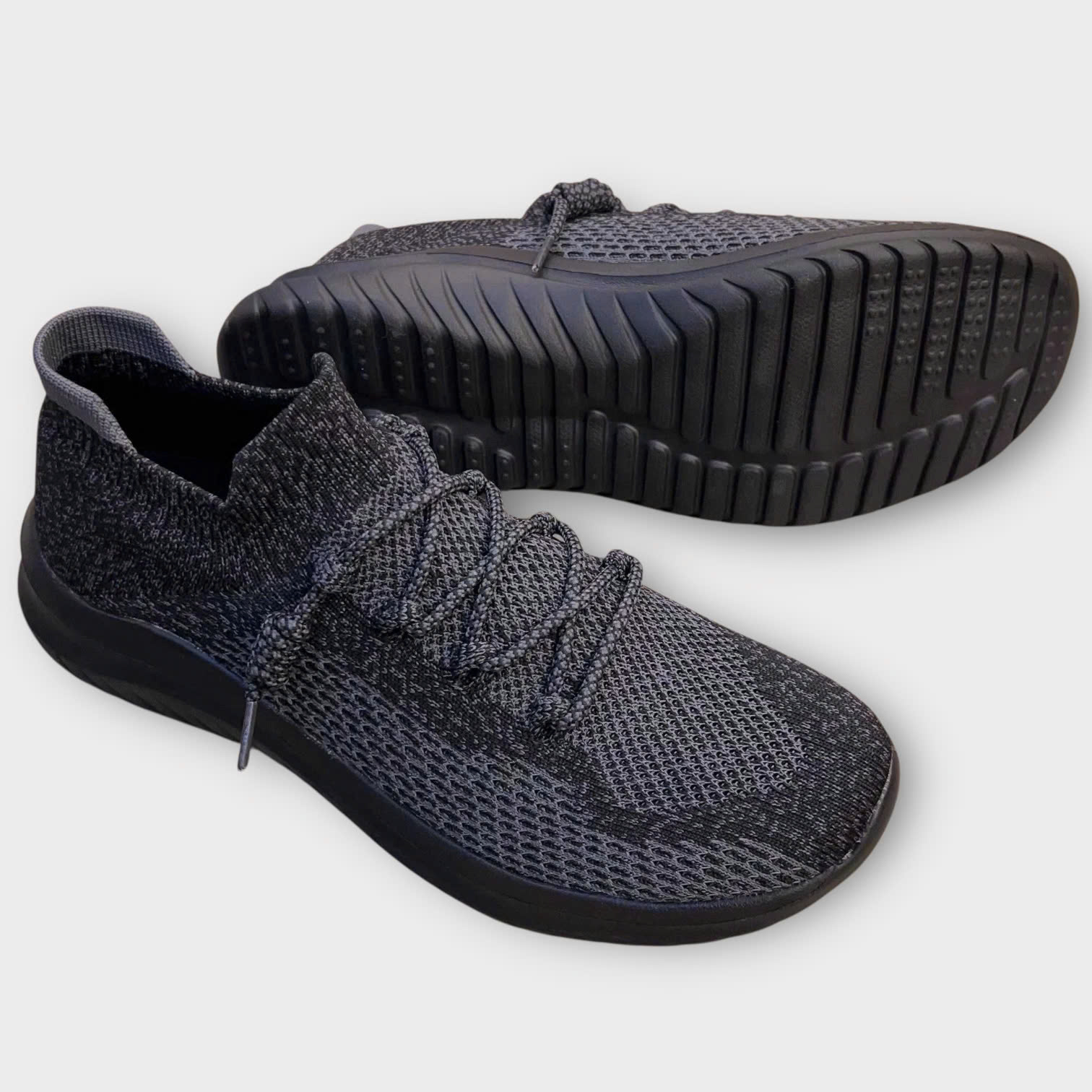 Hansamu Walk BG Giày Unisex Đen xám