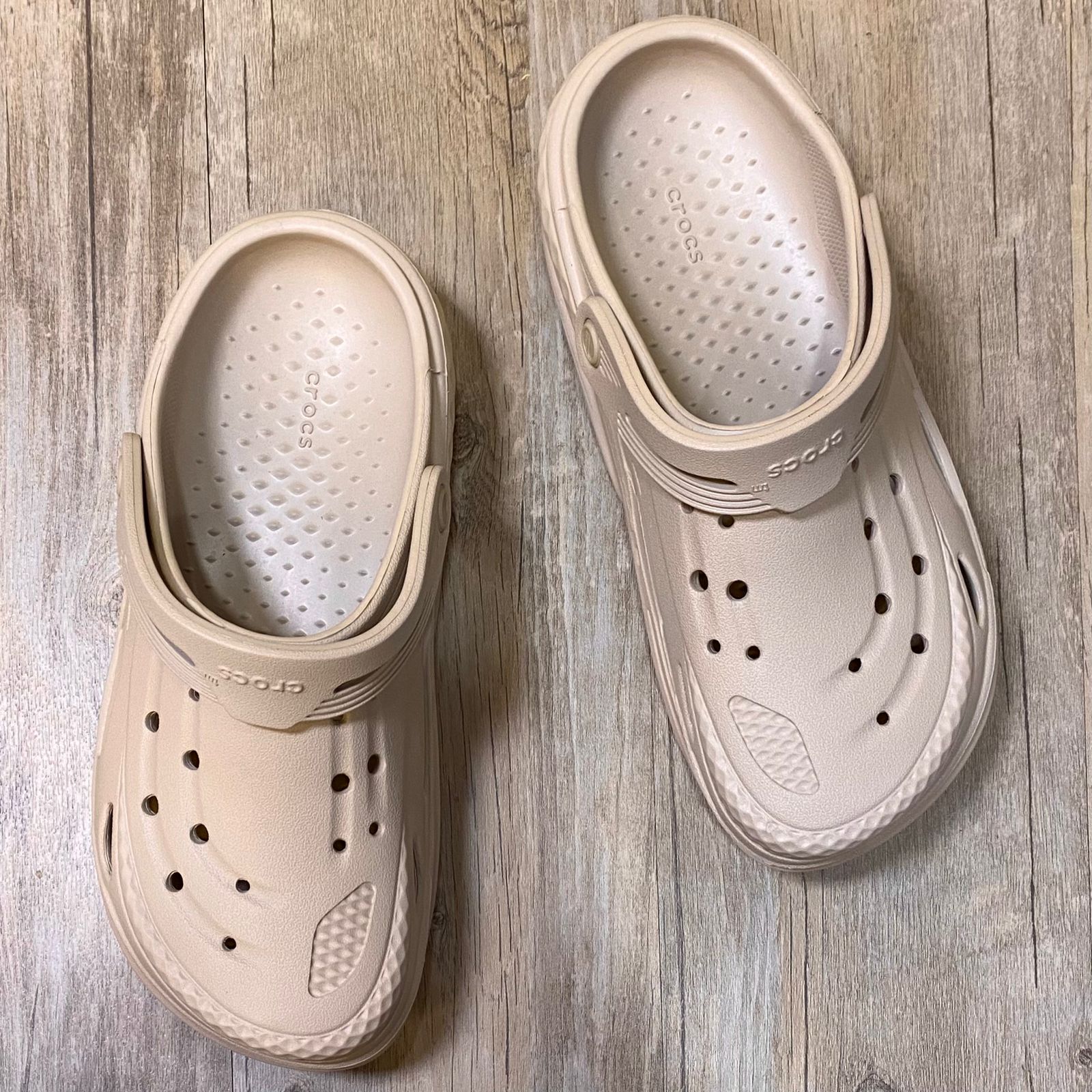 Dép Crocs Clog Off Grid HN2 Light Brown