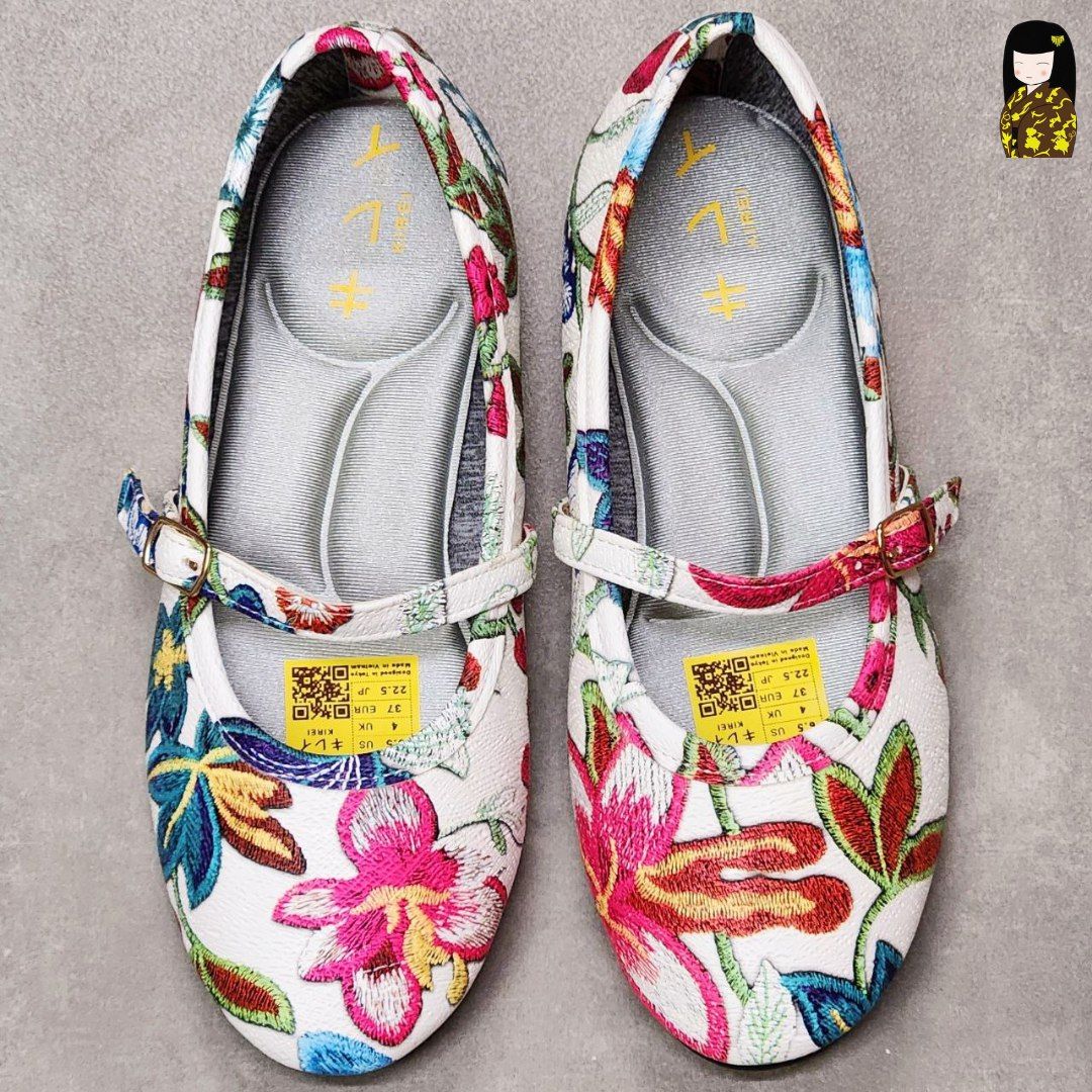 Kirei Office CP 3D Doll Slippers FEP 02 Pink and White