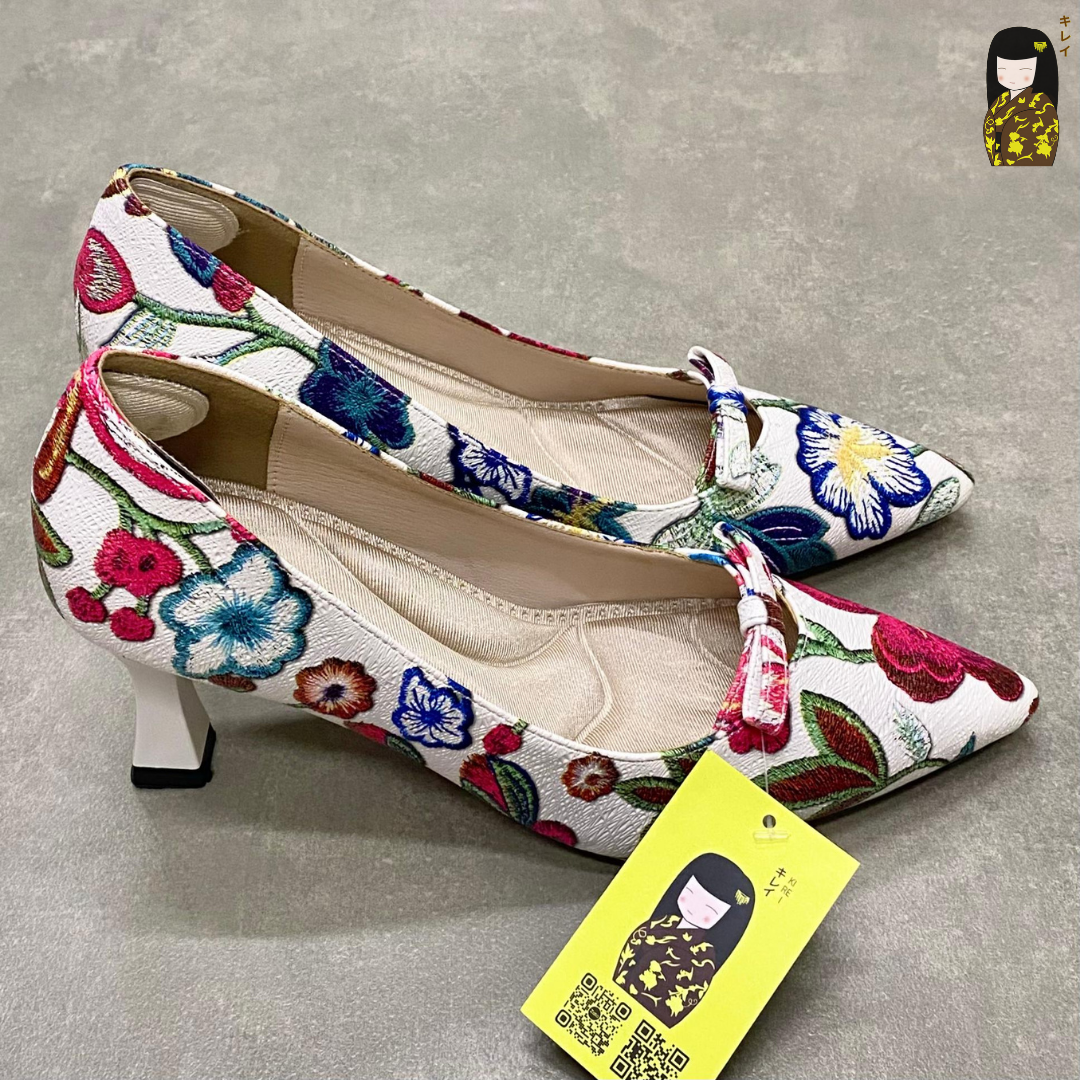 Kirei Biteki - Office Kitten Heel CP3 White