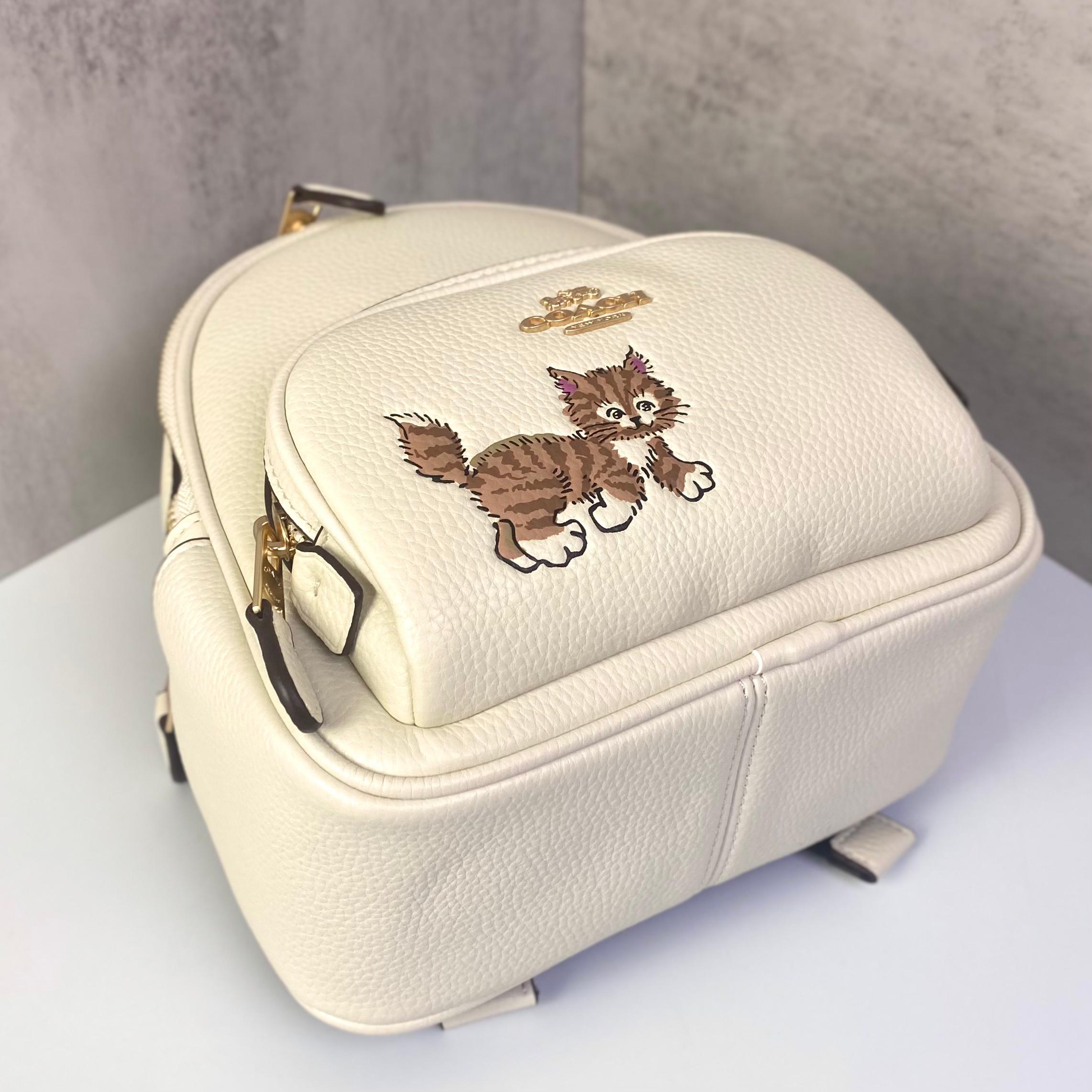Balo Coach Mini With Dancing Kitten DS White - 20x23x9cm