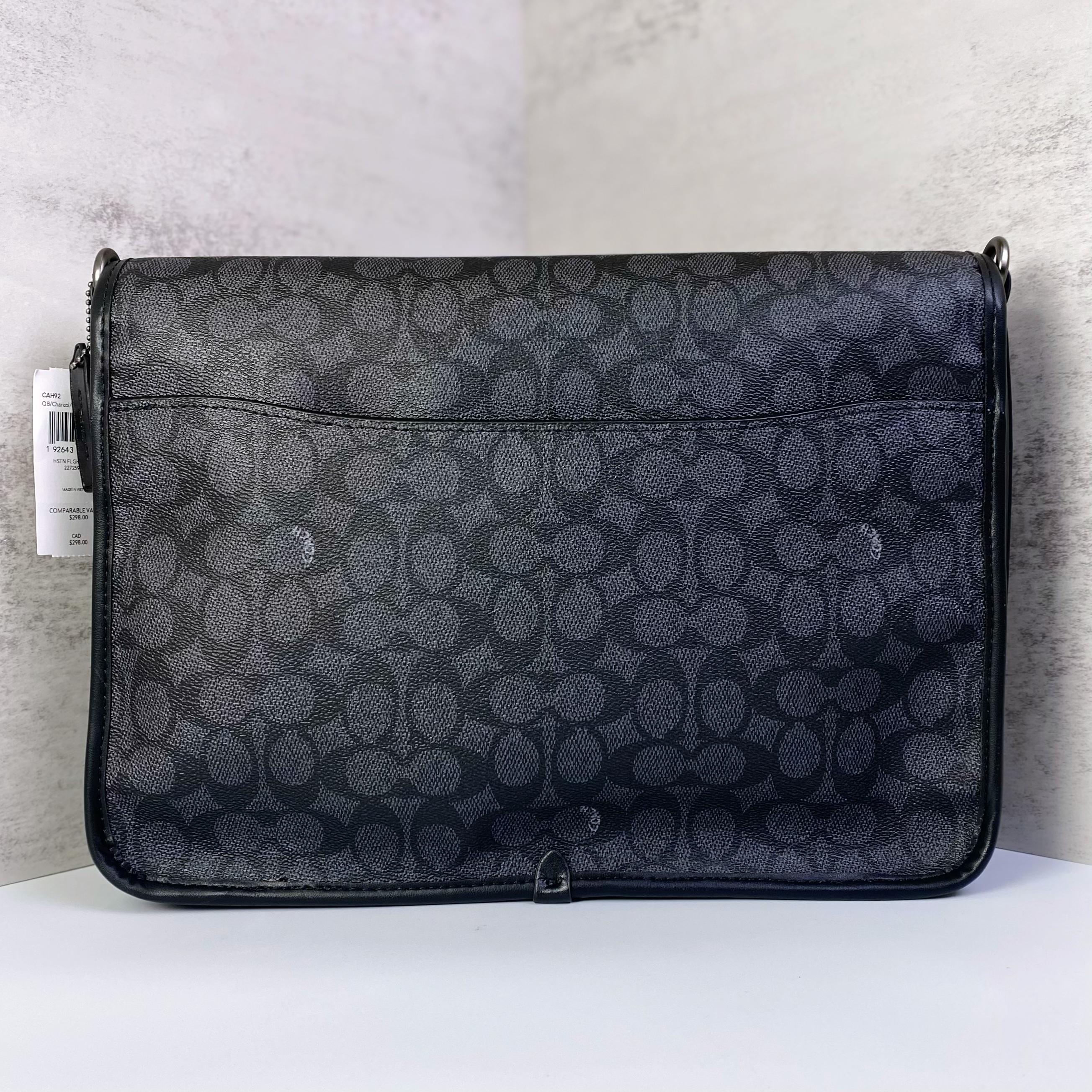 Túi Coach Hitch Messenger Bag In Signature Canvas DS Black