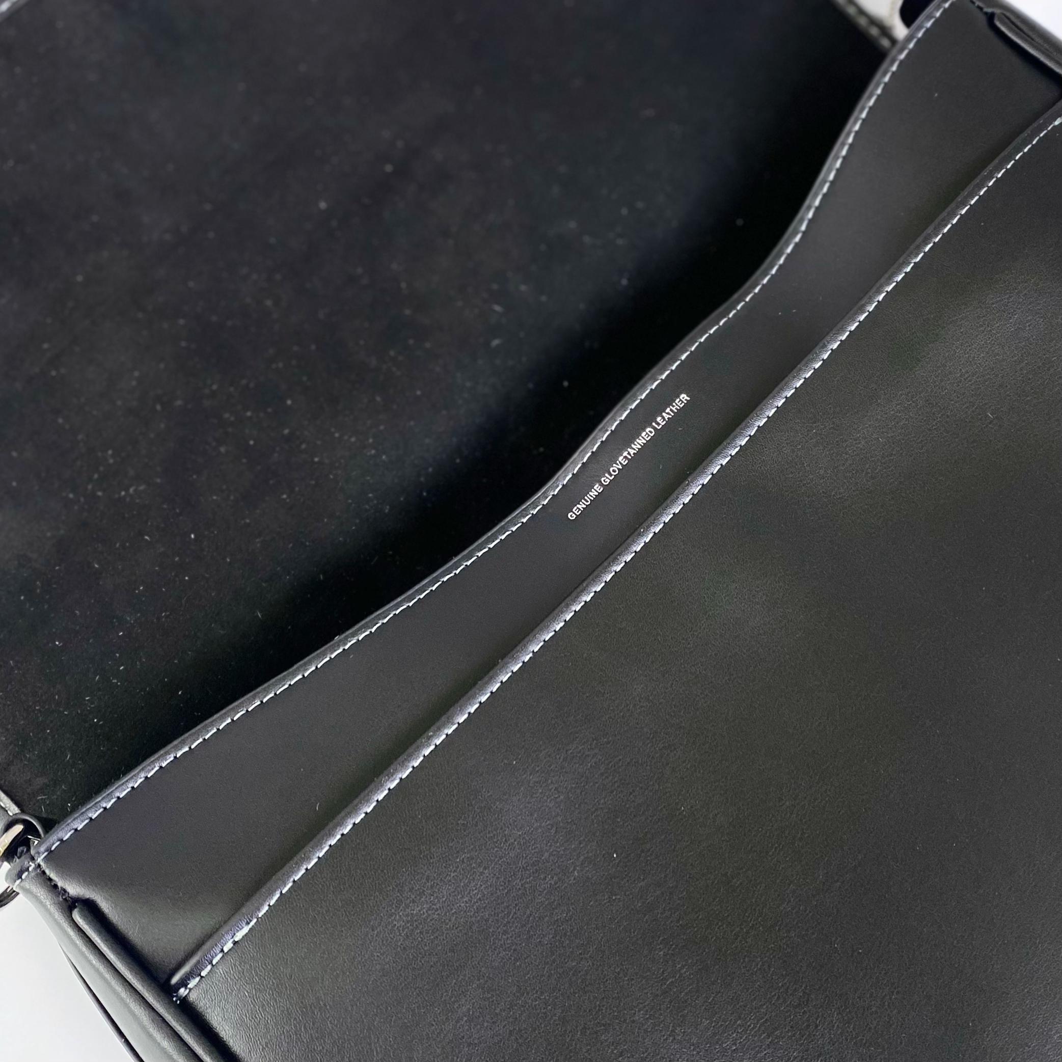 Túi Coach Hitch Messenger Bag DS Black