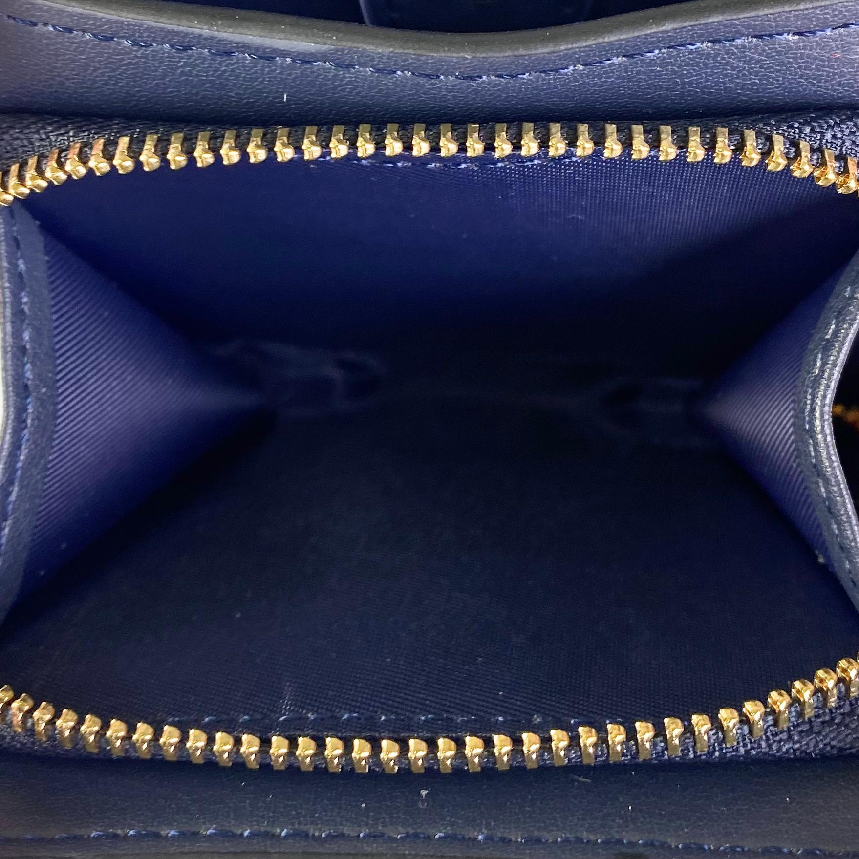 Ví Coach Snap Wallet In Signature Canvas With Cherry Print DS Blue